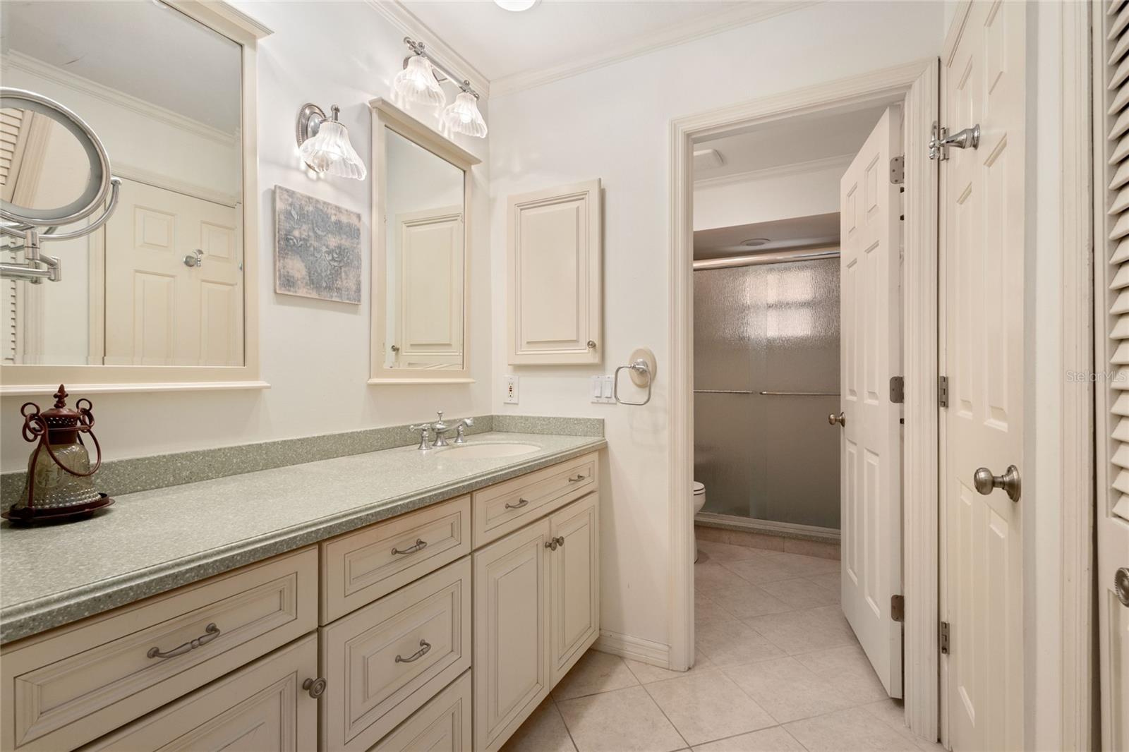Image 18 of 40 For 1161 Coquille Street 206