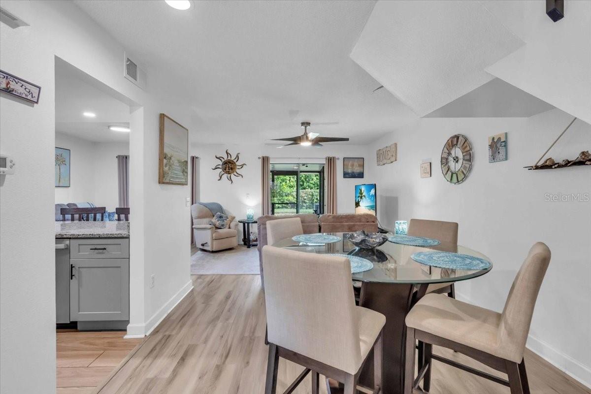 Image 4 of 39 For 5314 36th Avenue Circle W F3