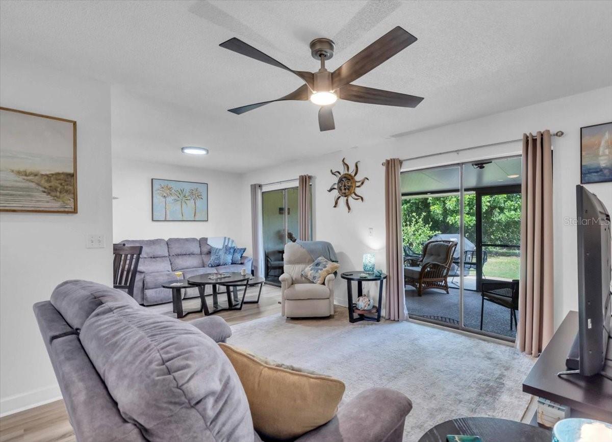 Image 5 of 39 For 5314 36th Avenue Circle W F3