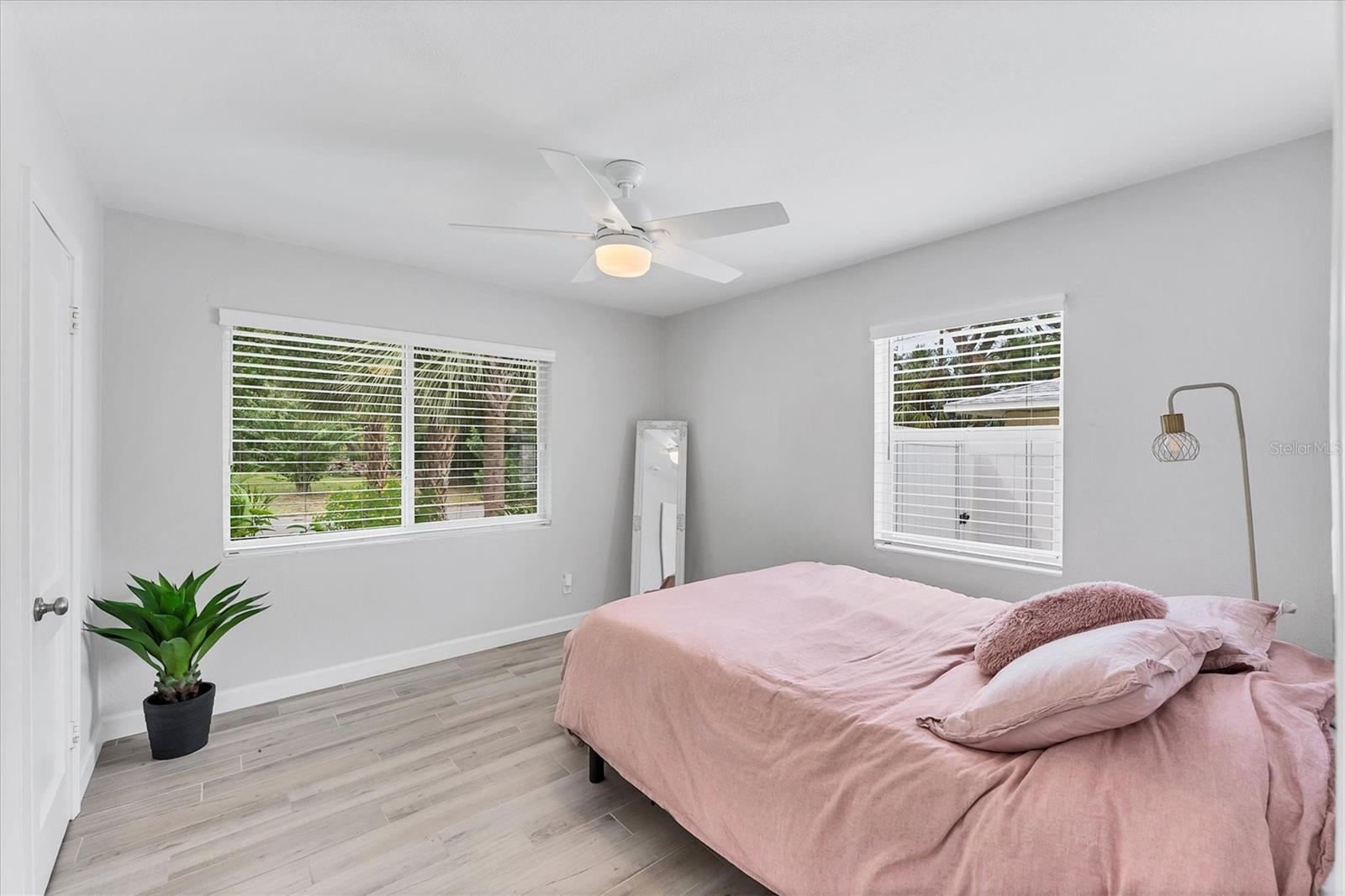 Image 14 of 30 For 121 32nd Street W