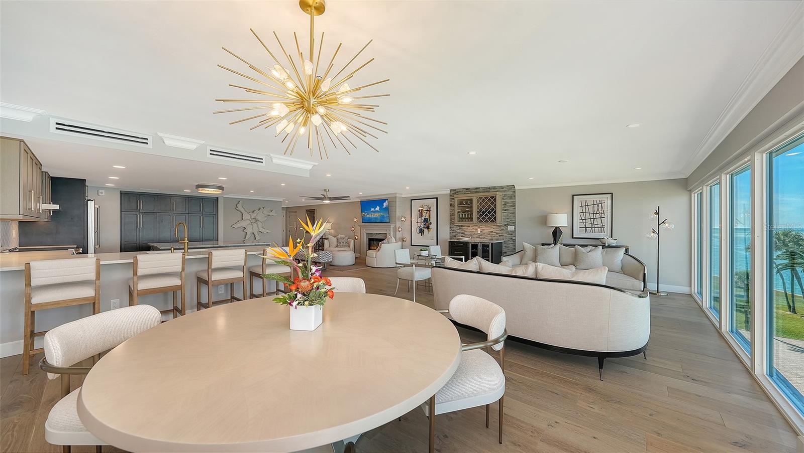 Image 19 of 39 For 4708 Ocean Boulevard E7