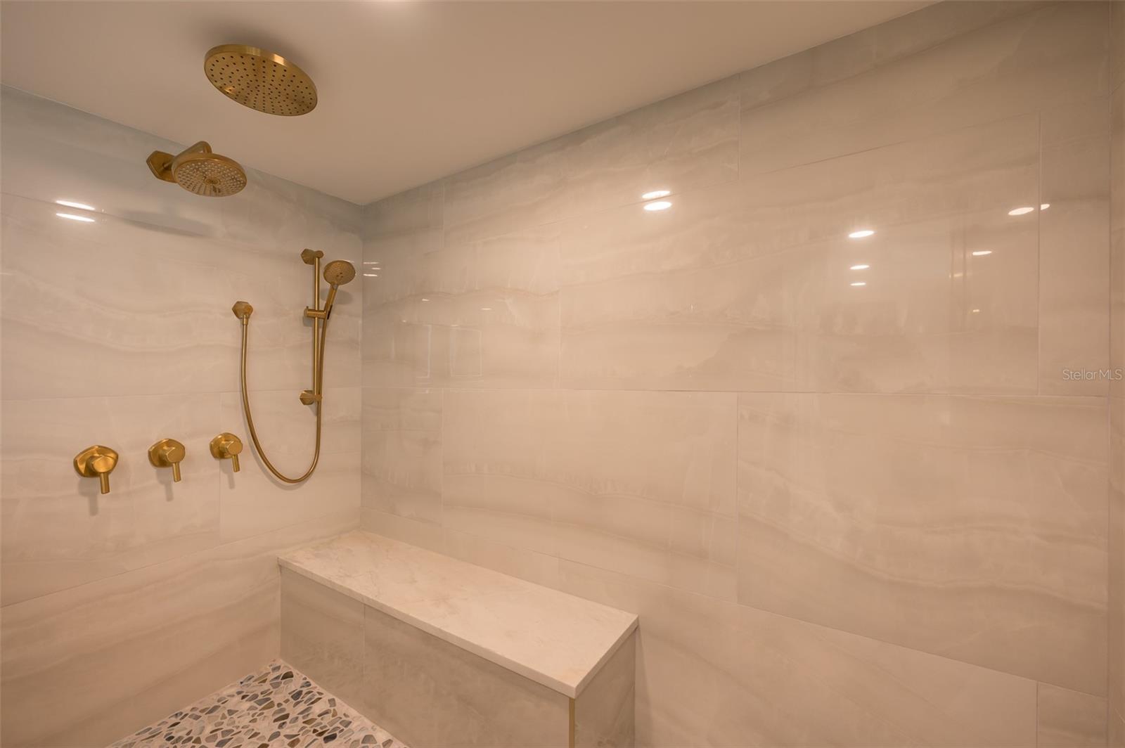 Image 25 of 39 For 4708 Ocean Boulevard E7