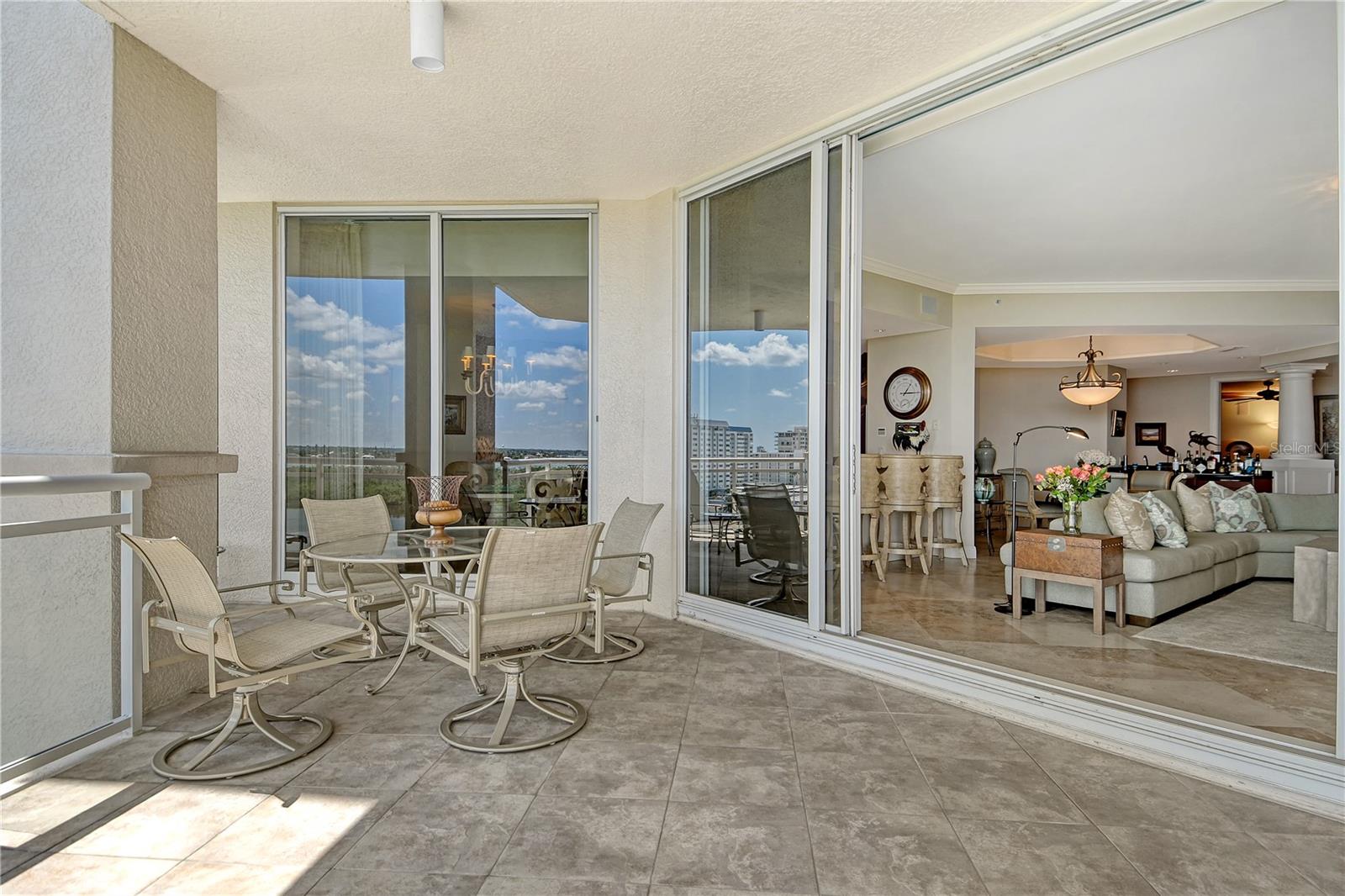 Image 11 of 75 For 1300 Benjamin Franklin Drive 709