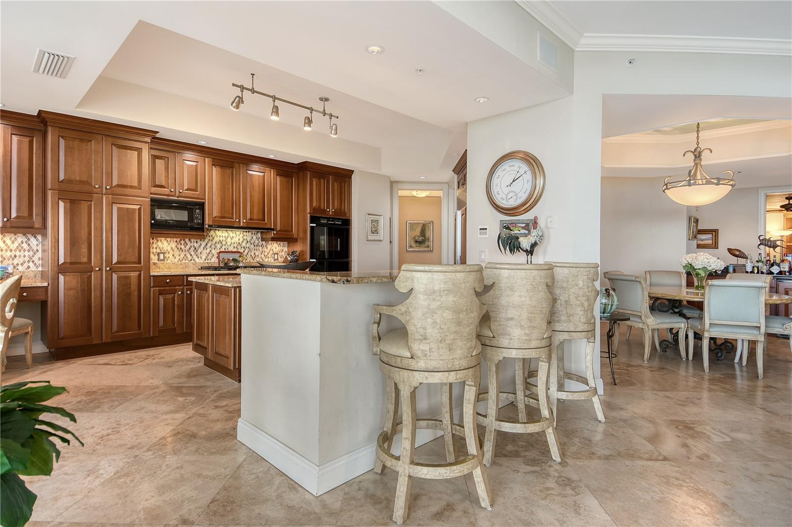 Image 13 of 75 For 1300 Benjamin Franklin Drive 709