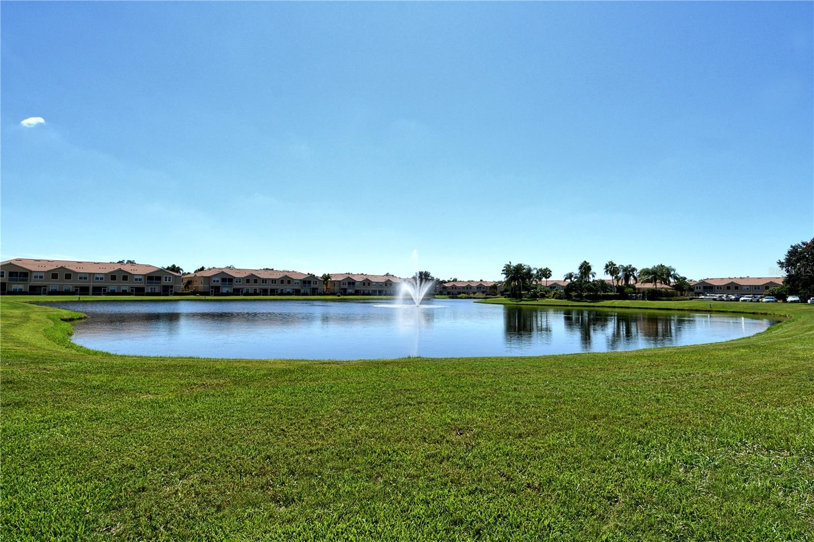 Image 32 of 38 For 3486 Parkridge Circle 32-101