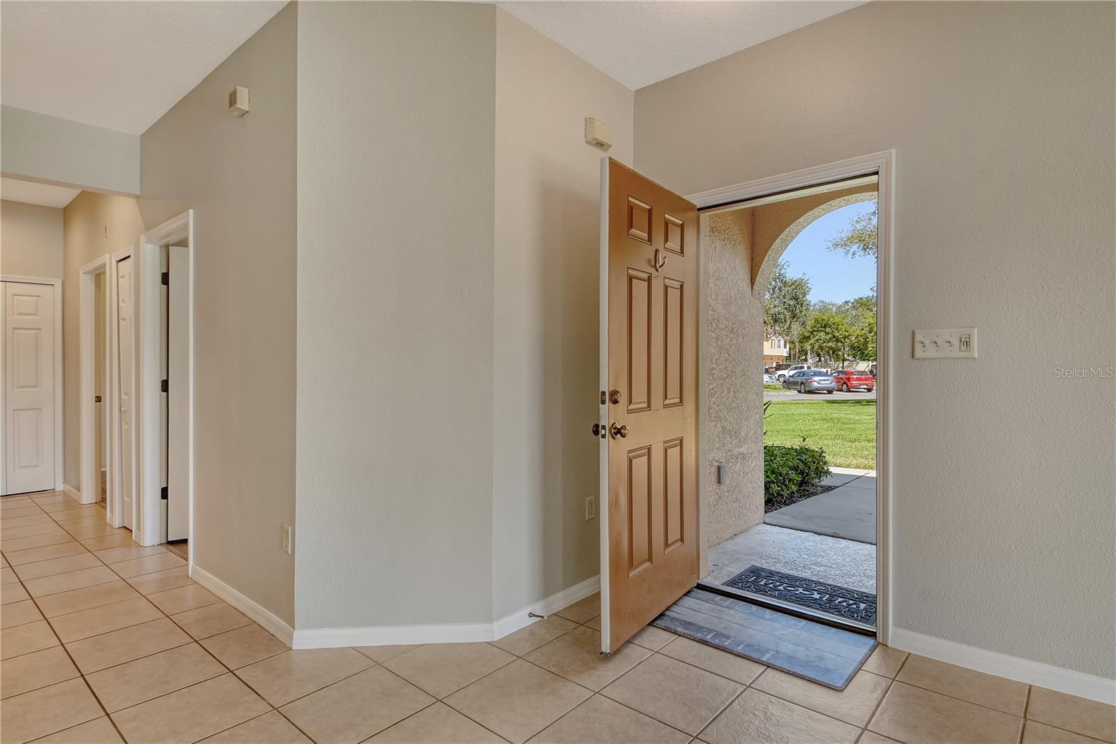 Image 7 of 38 For 3486 Parkridge Circle 32-101