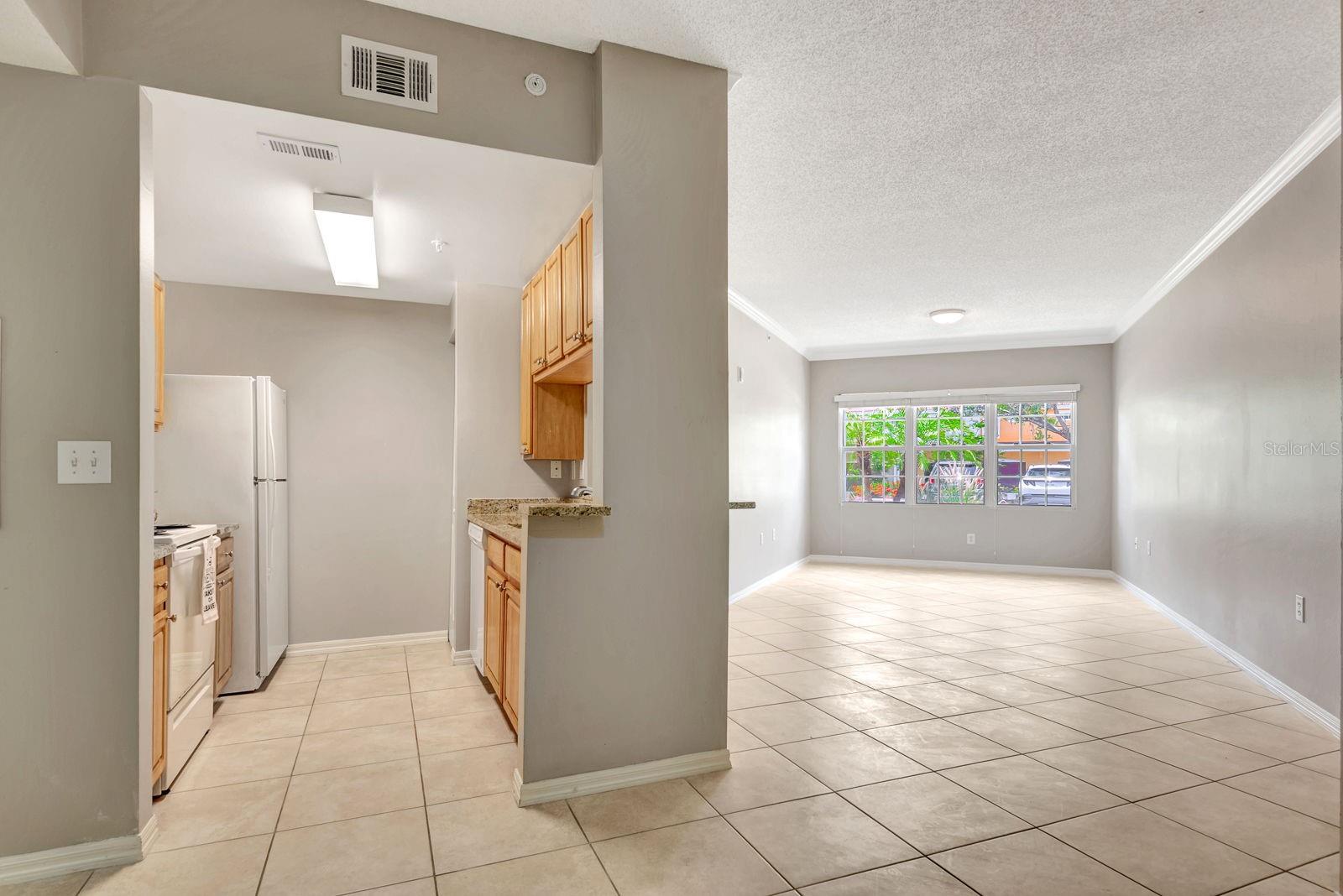 Image 10 of 40 For 4751 Travini Circle 4-108