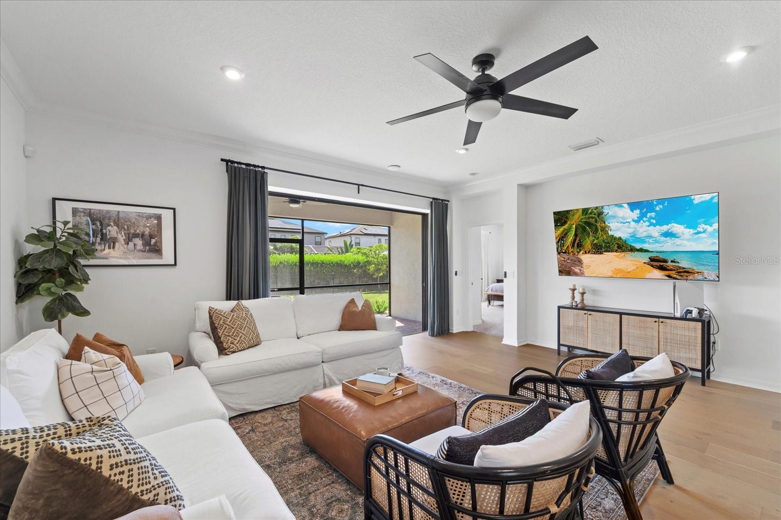 Image 11 of 94 For 8257 Shooting Star Road