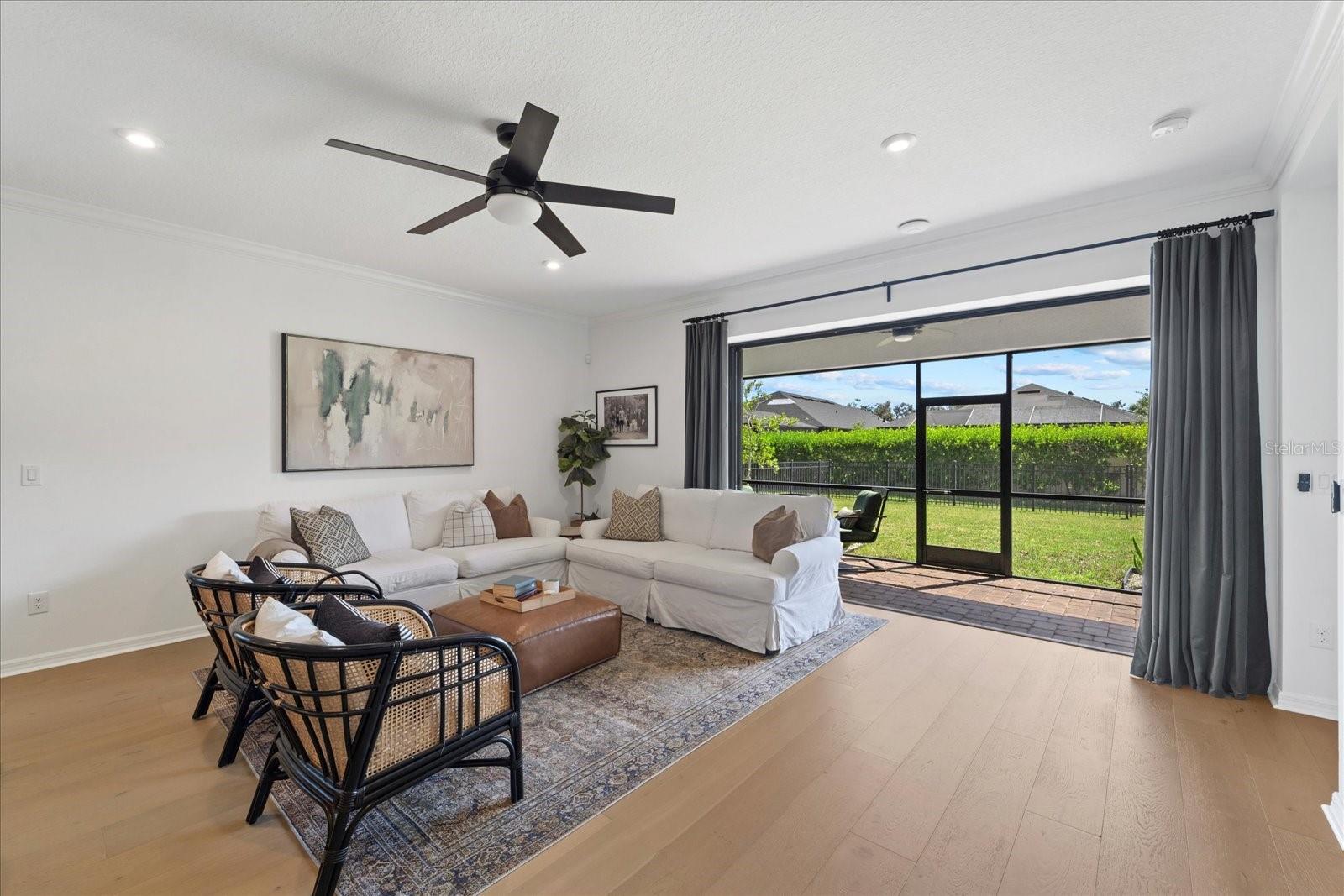 Image 12 of 94 For 8257 Shooting Star Road