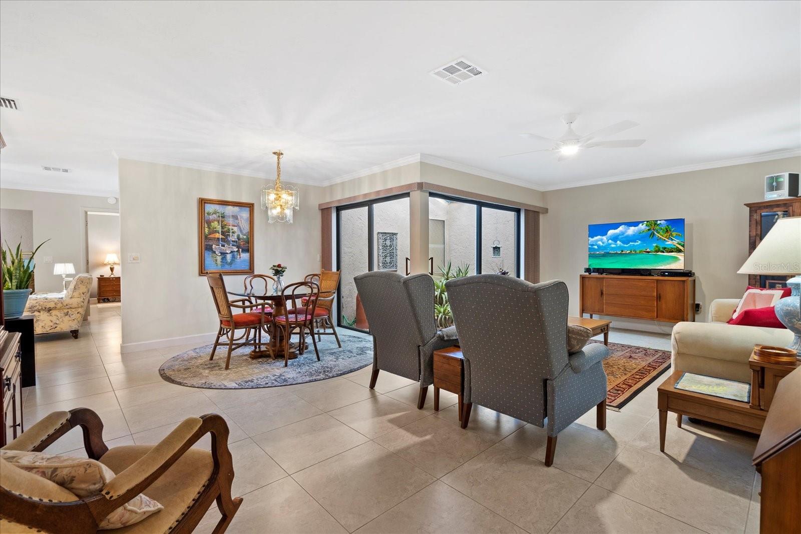 Image 13 of 44 For 3953 Glen Oaks Manor Drive