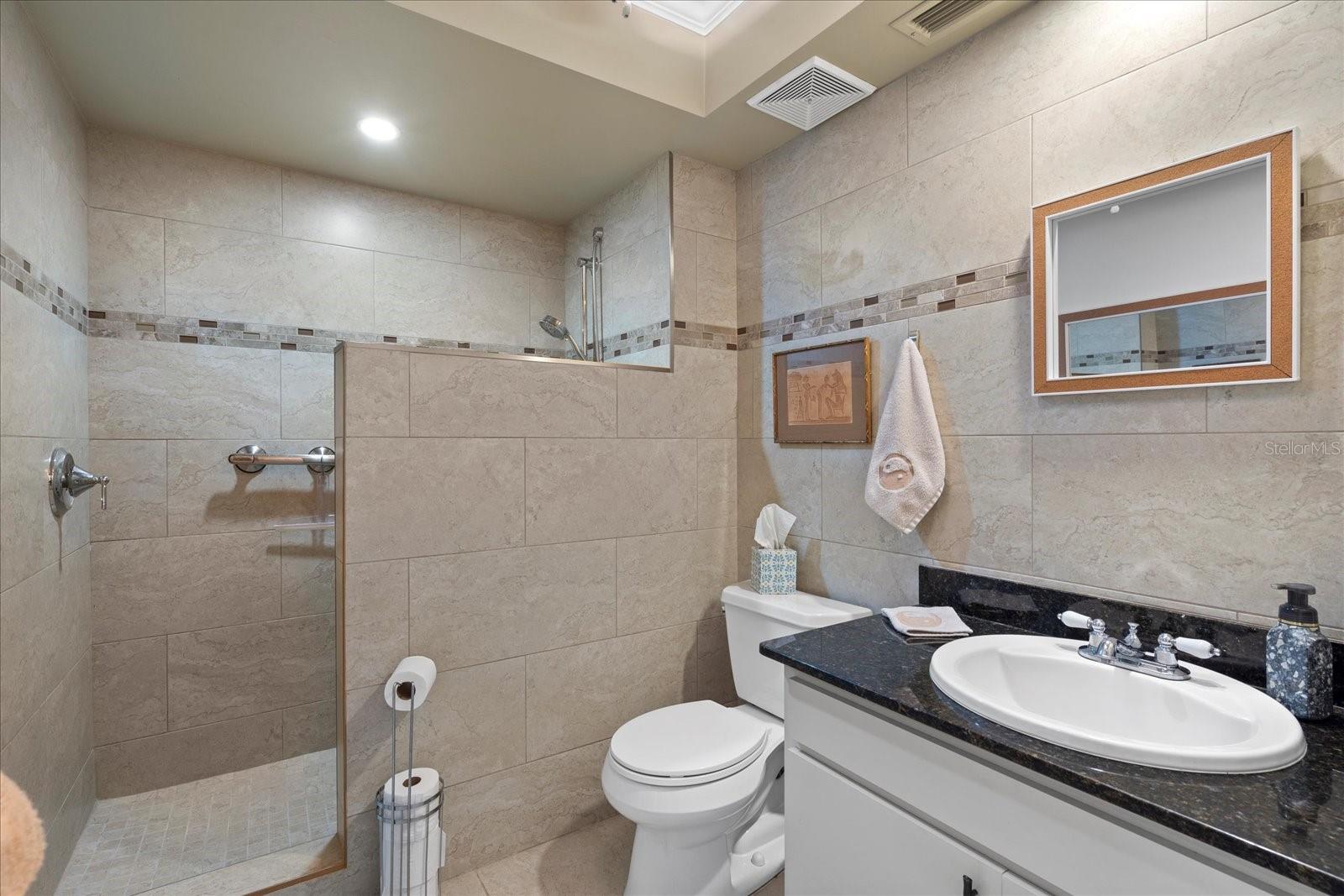 Image 25 of 44 For 3953 Glen Oaks Manor Drive
