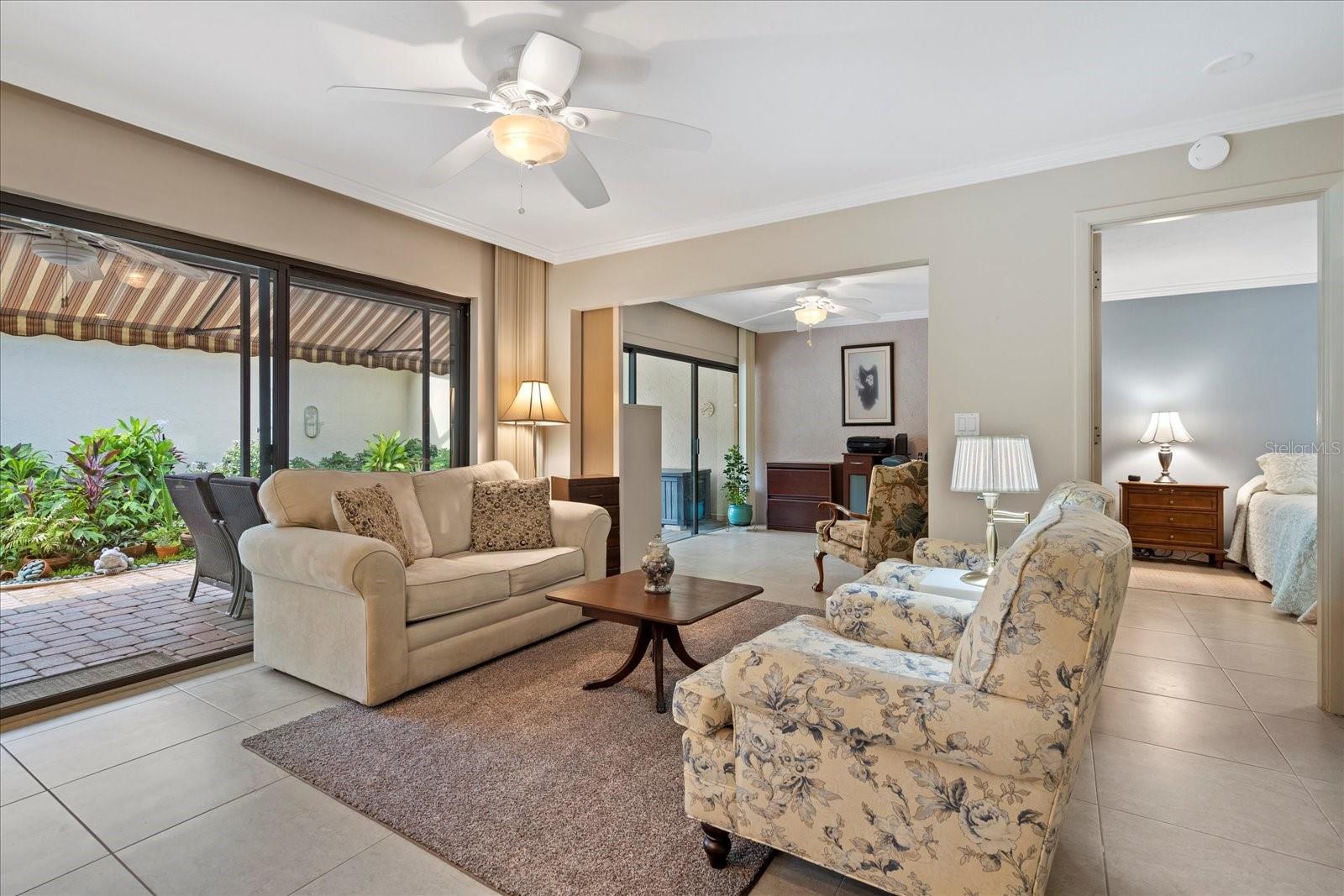 Image 33 of 44 For 3953 Glen Oaks Manor Drive