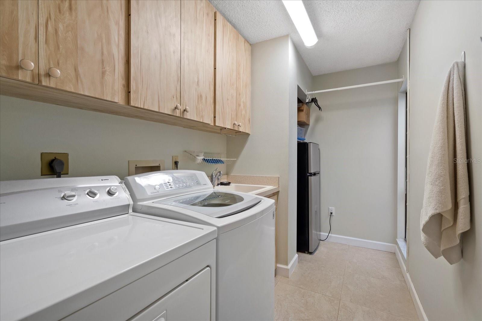 Image 36 of 44 For 3953 Glen Oaks Manor Drive