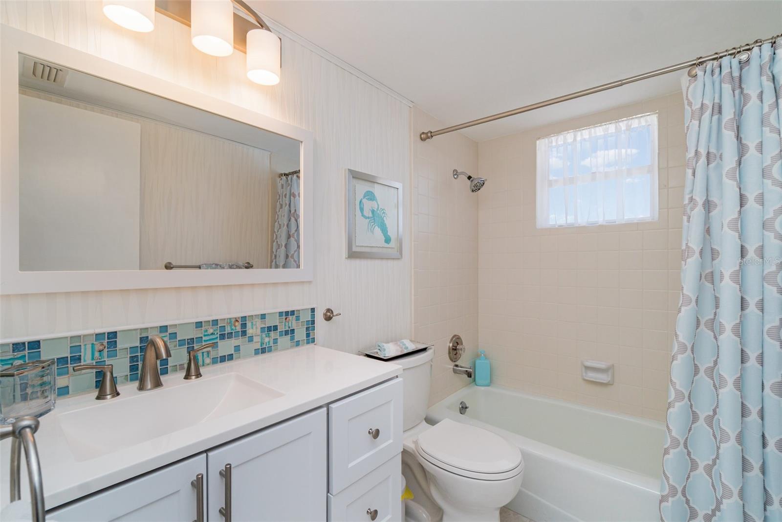 Image 21 of 33 For 4240 Ironwood Circle 302a