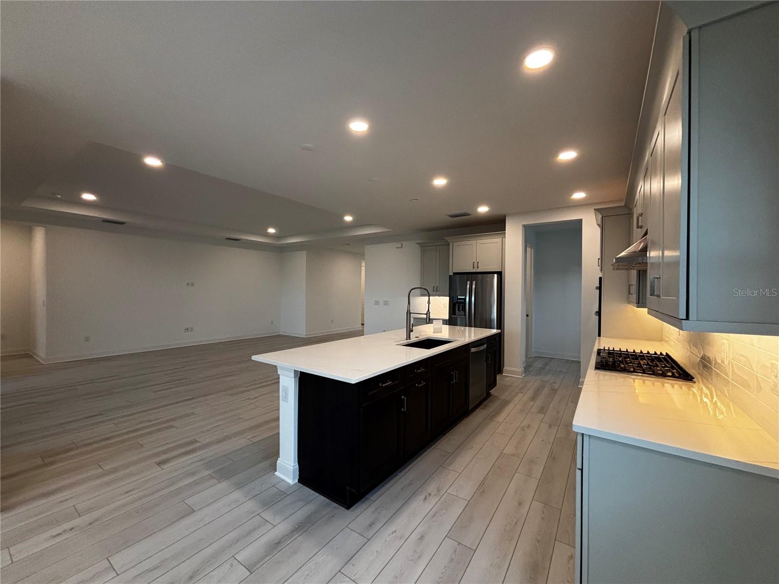 Image 16 of 29 For 5830 Freestone Circle