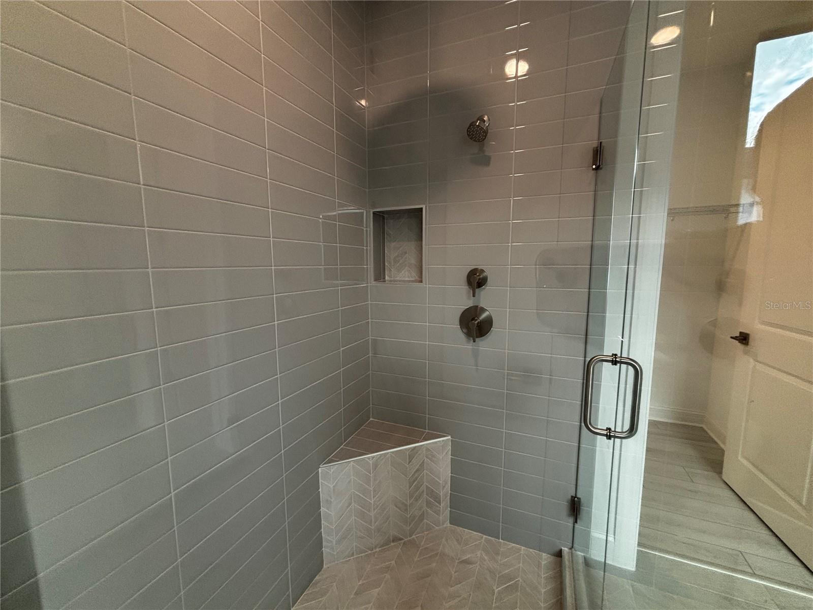 Image 23 of 29 For 5830 Freestone Circle