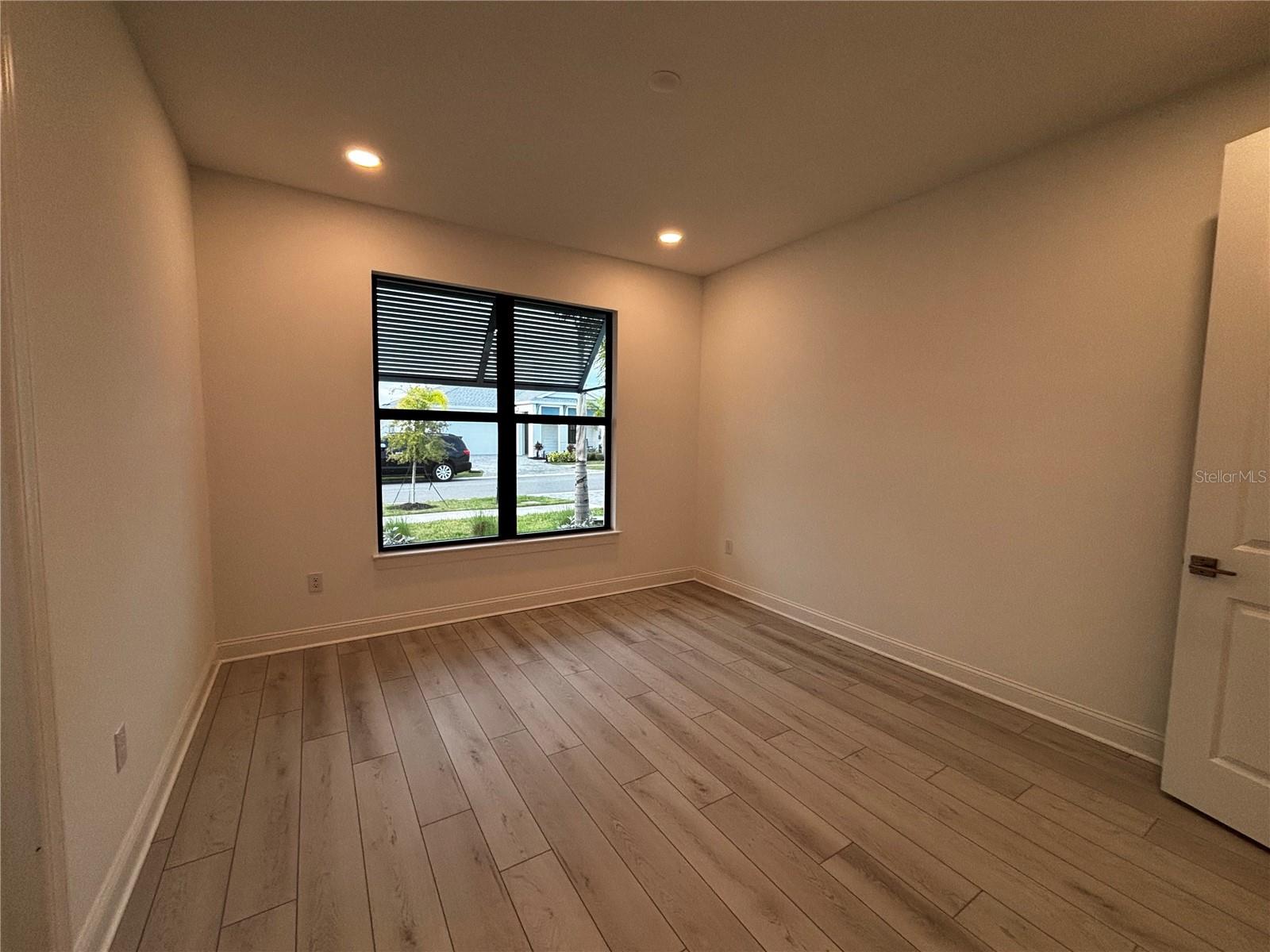 Image 8 of 29 For 5830 Freestone Circle