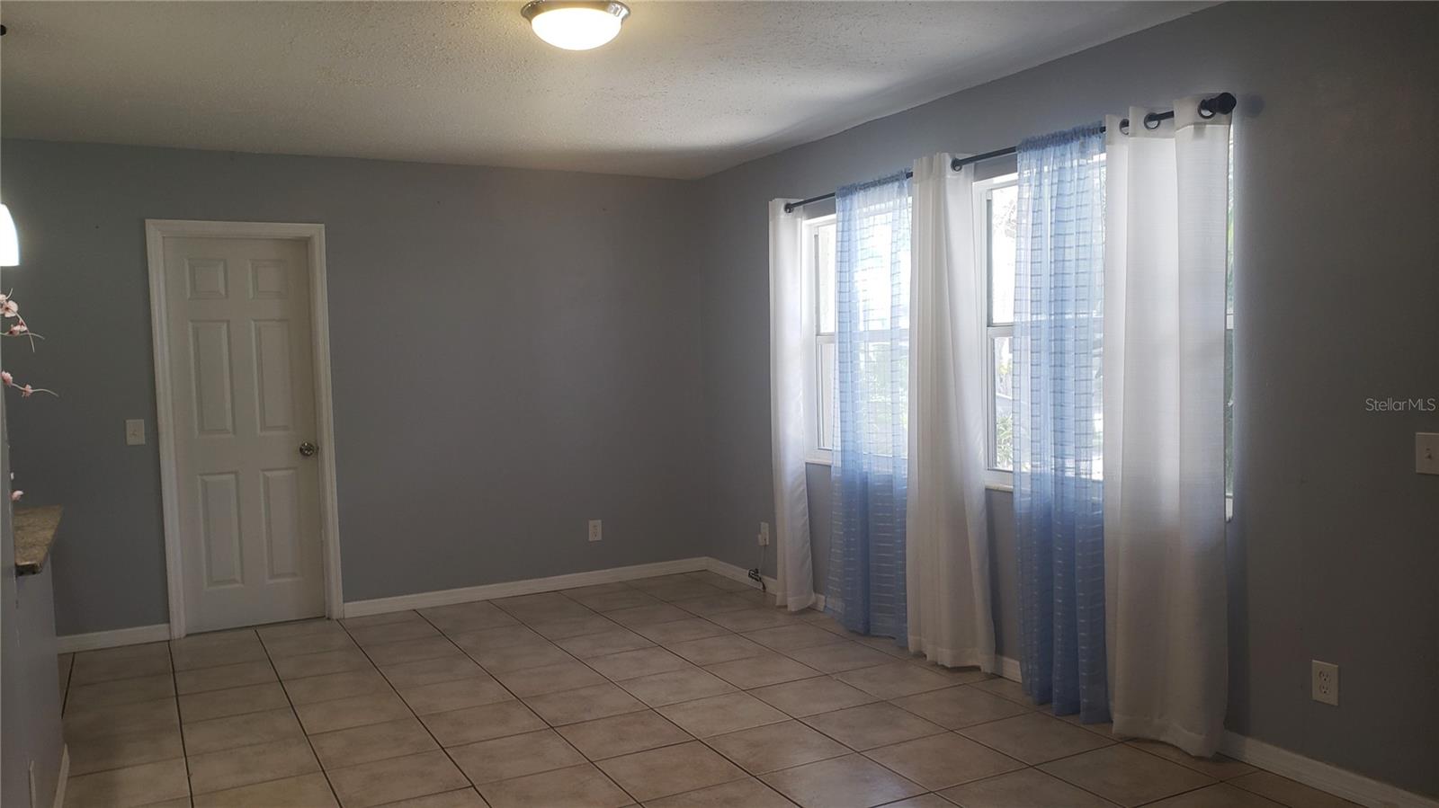 Image 9 of 17 For 5815 24th Street W