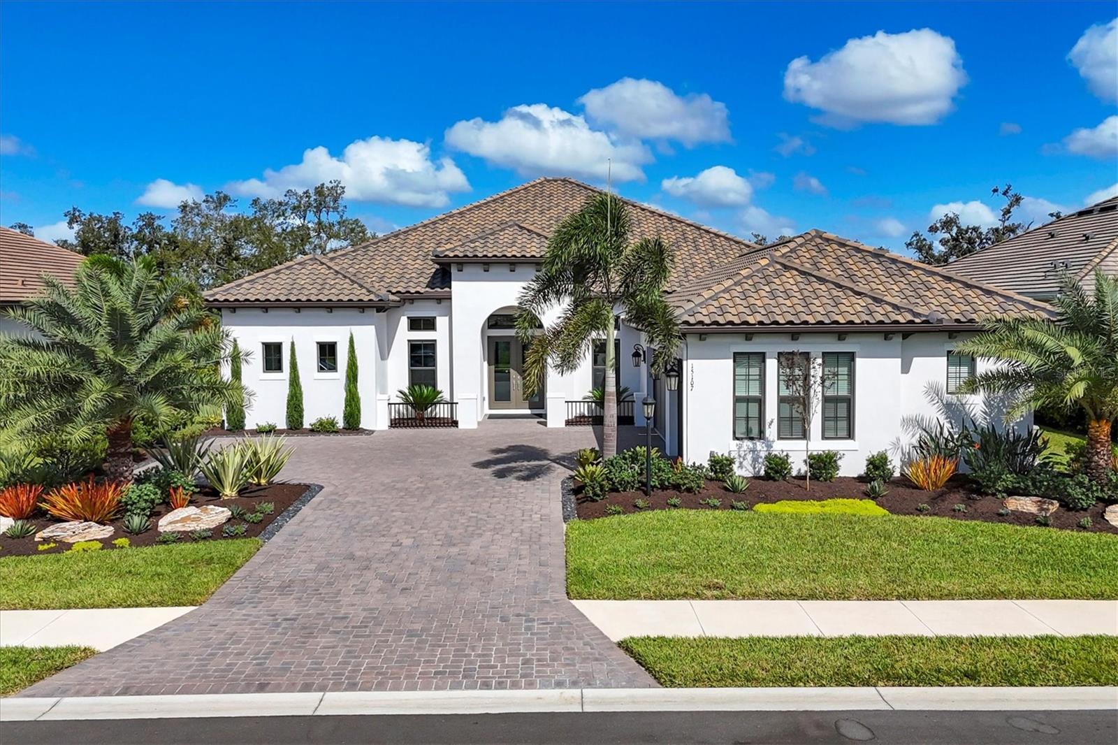 Details for 15107 Derna Terrace, LAKEWOOD RANCH, FL 34211