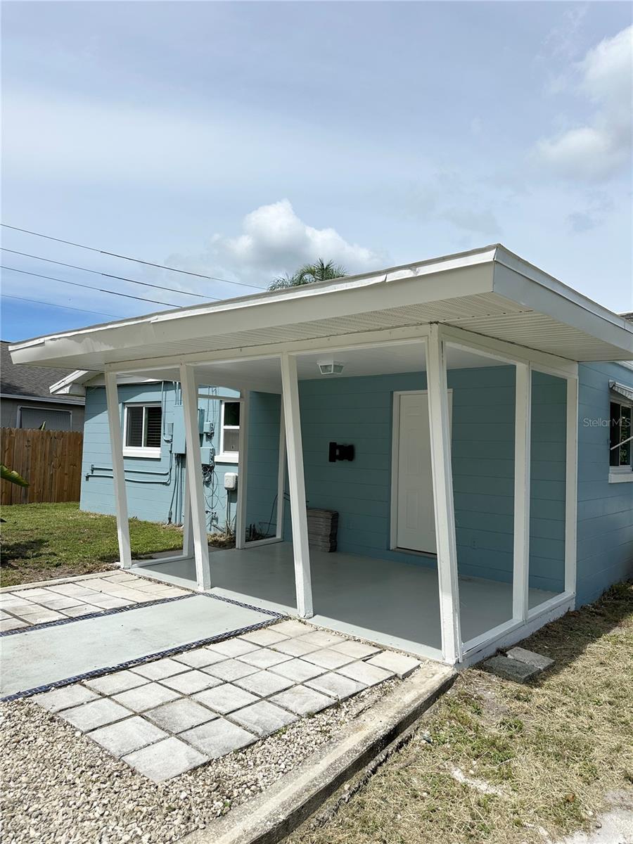 Image 12 of 19 For 3325 2nd Avenue W