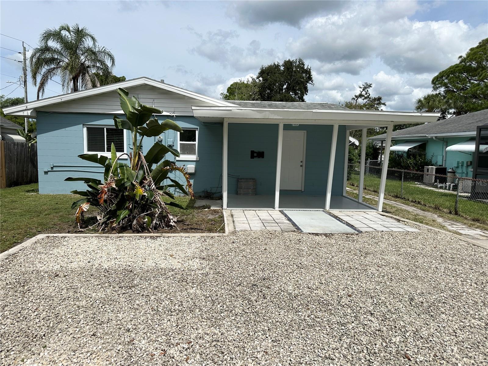 Image 13 of 19 For 3325 2nd Avenue W