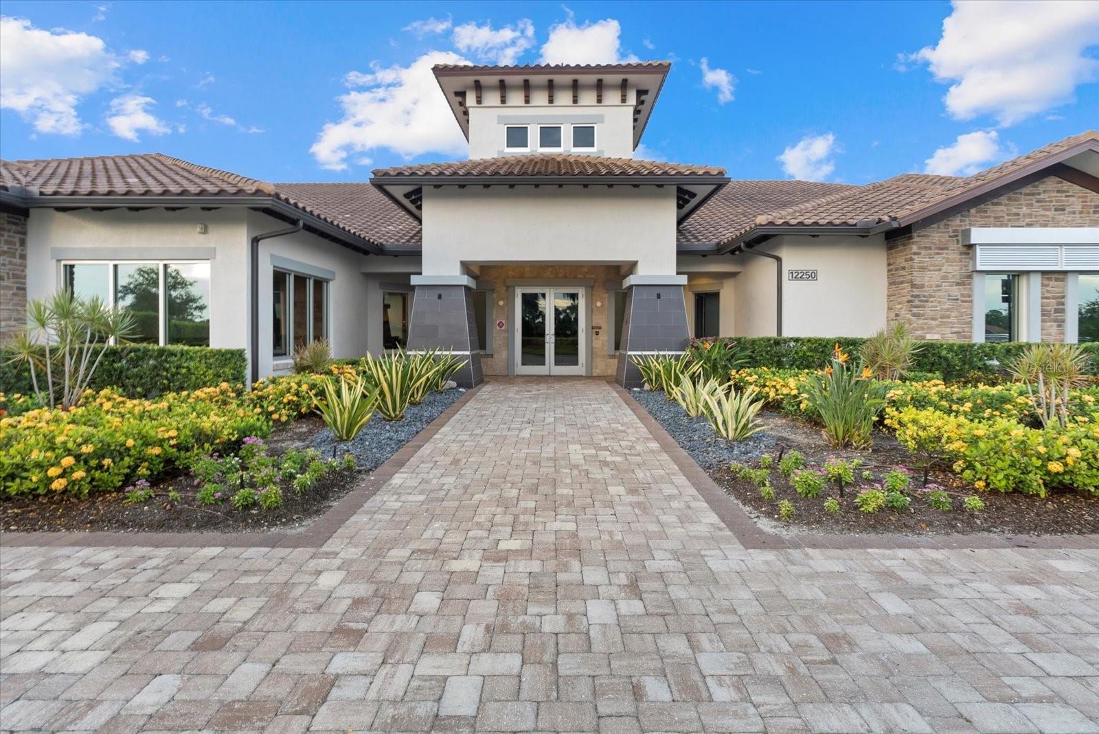 Image 36 of 47 For 12401 Osorio Court 203