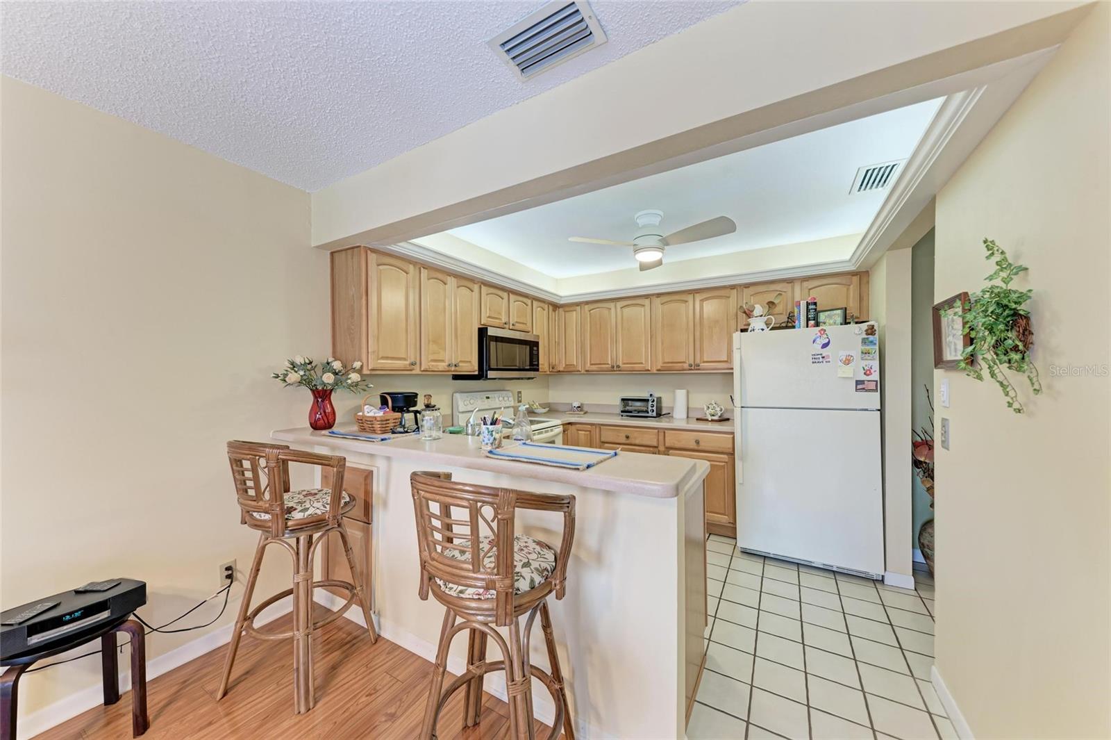 Image 5 of 38 For 5914 7th Avenue W 5914