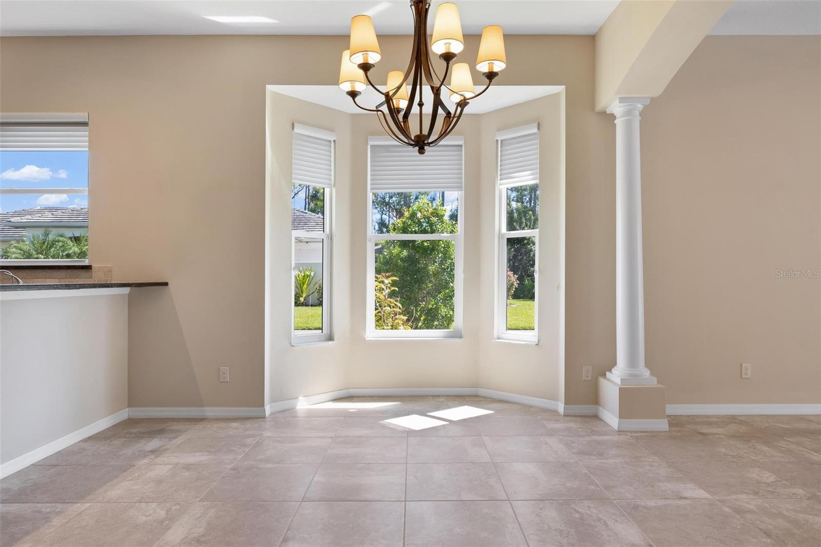 Image 15 of 76 For 11065 Barnsley Drive