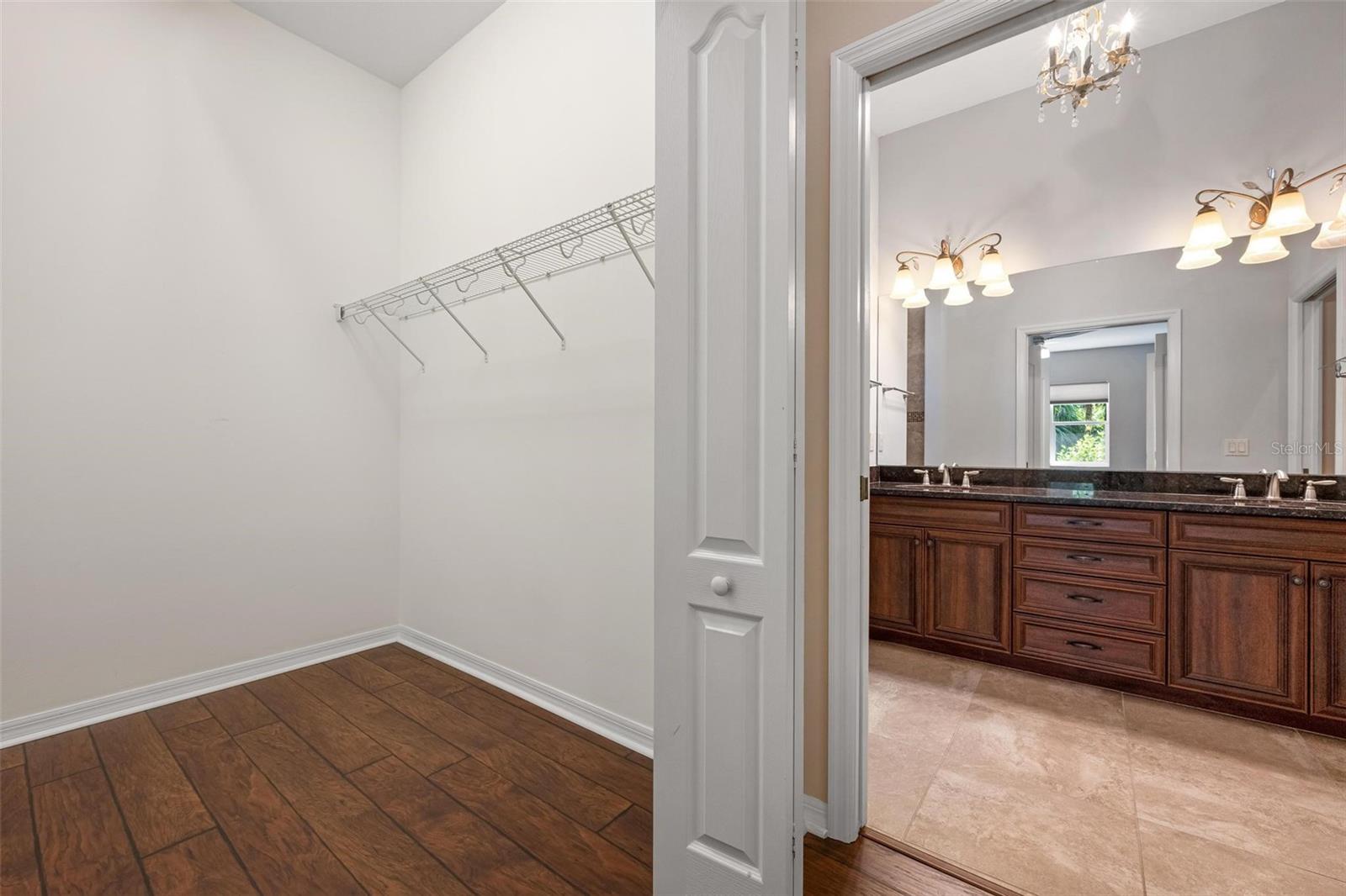 Image 37 of 76 For 11065 Barnsley Drive
