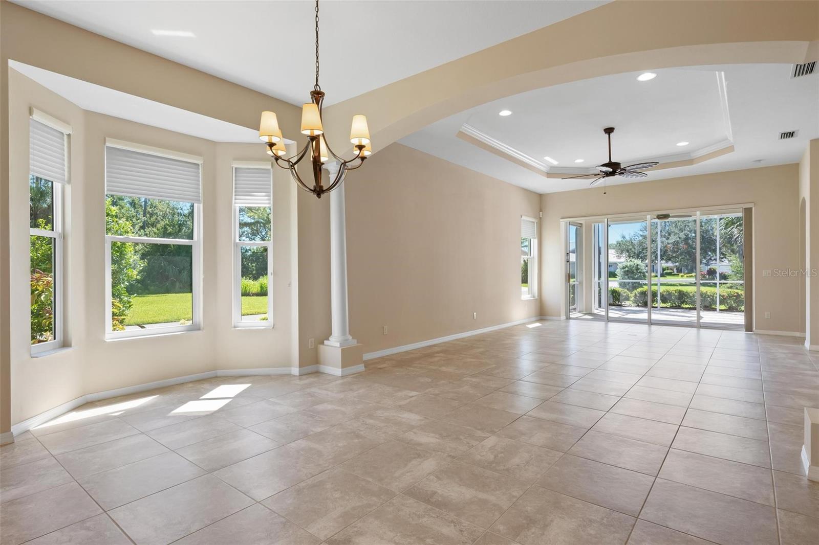 Image 6 of 76 For 11065 Barnsley Drive