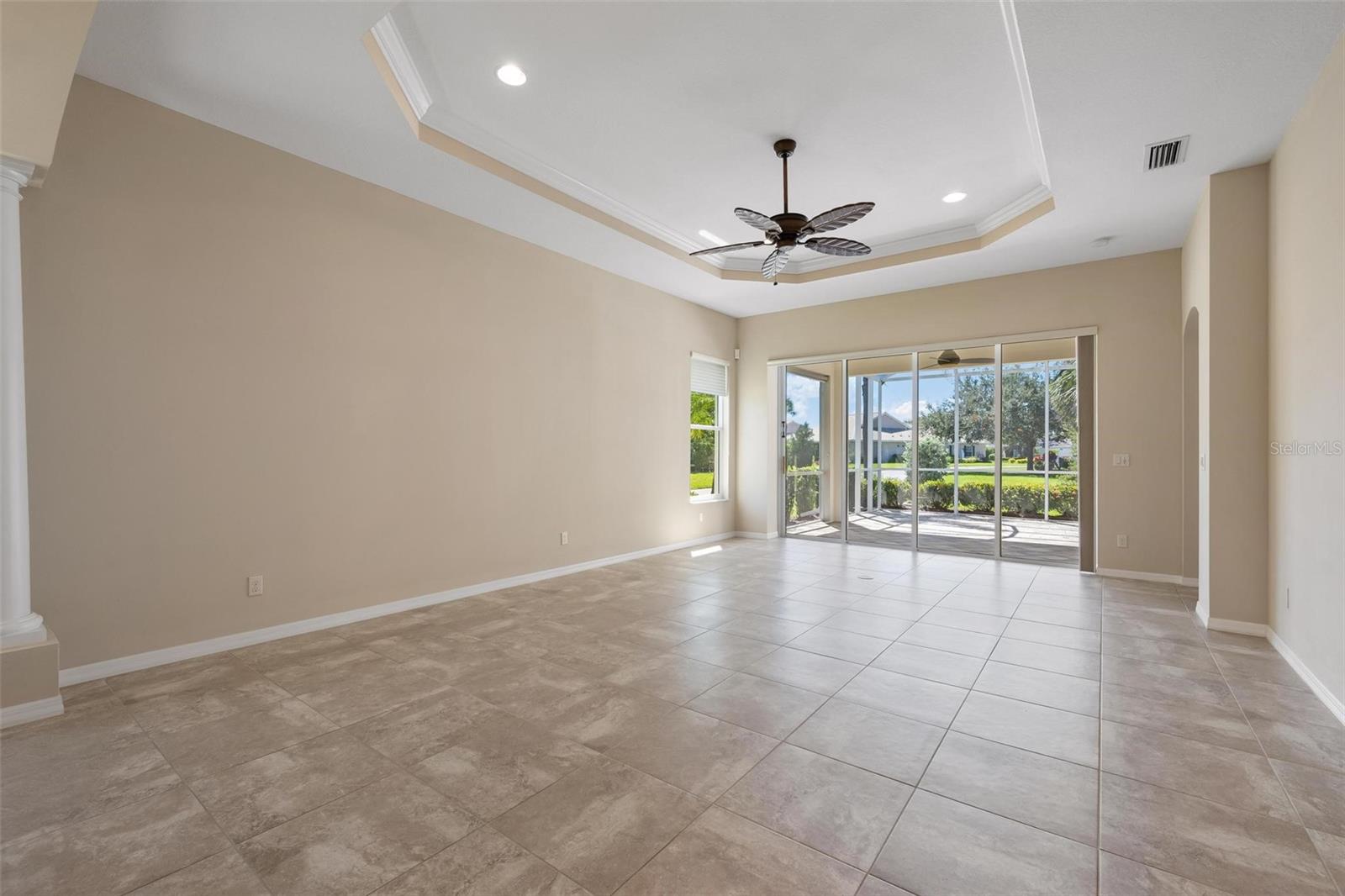 Image 7 of 76 For 11065 Barnsley Drive