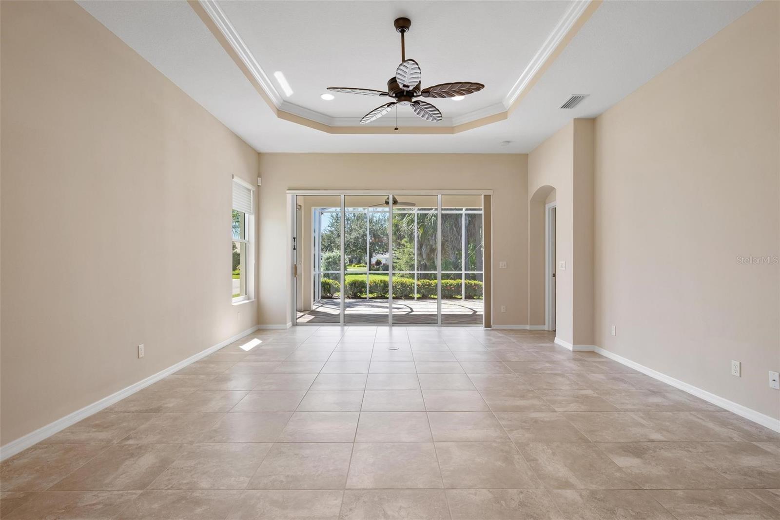 Image 9 of 76 For 11065 Barnsley Drive