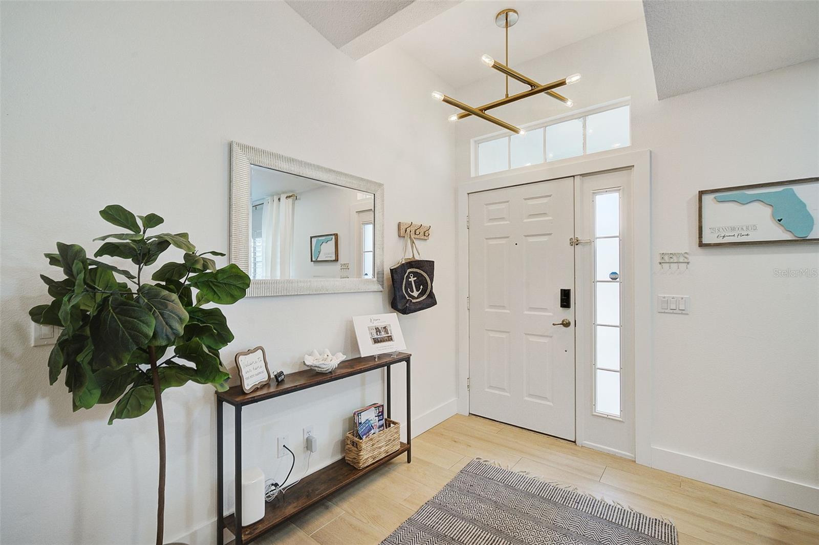 Image 4 of 41 For 7251 Sunnybrook Boulevard