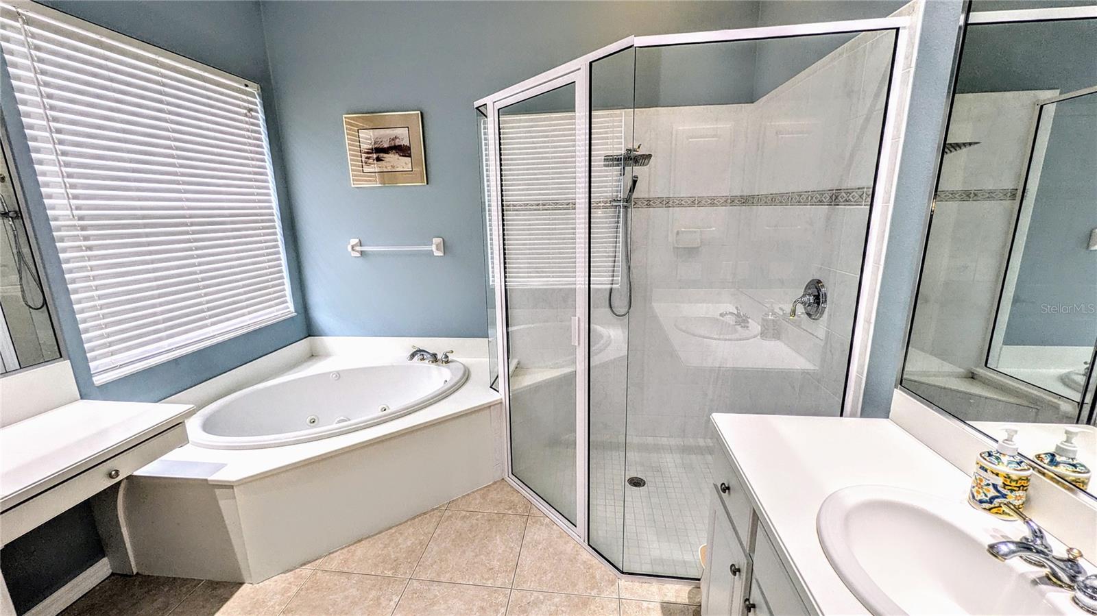 Image 13 of 22 For 705 Fordingbridge Way