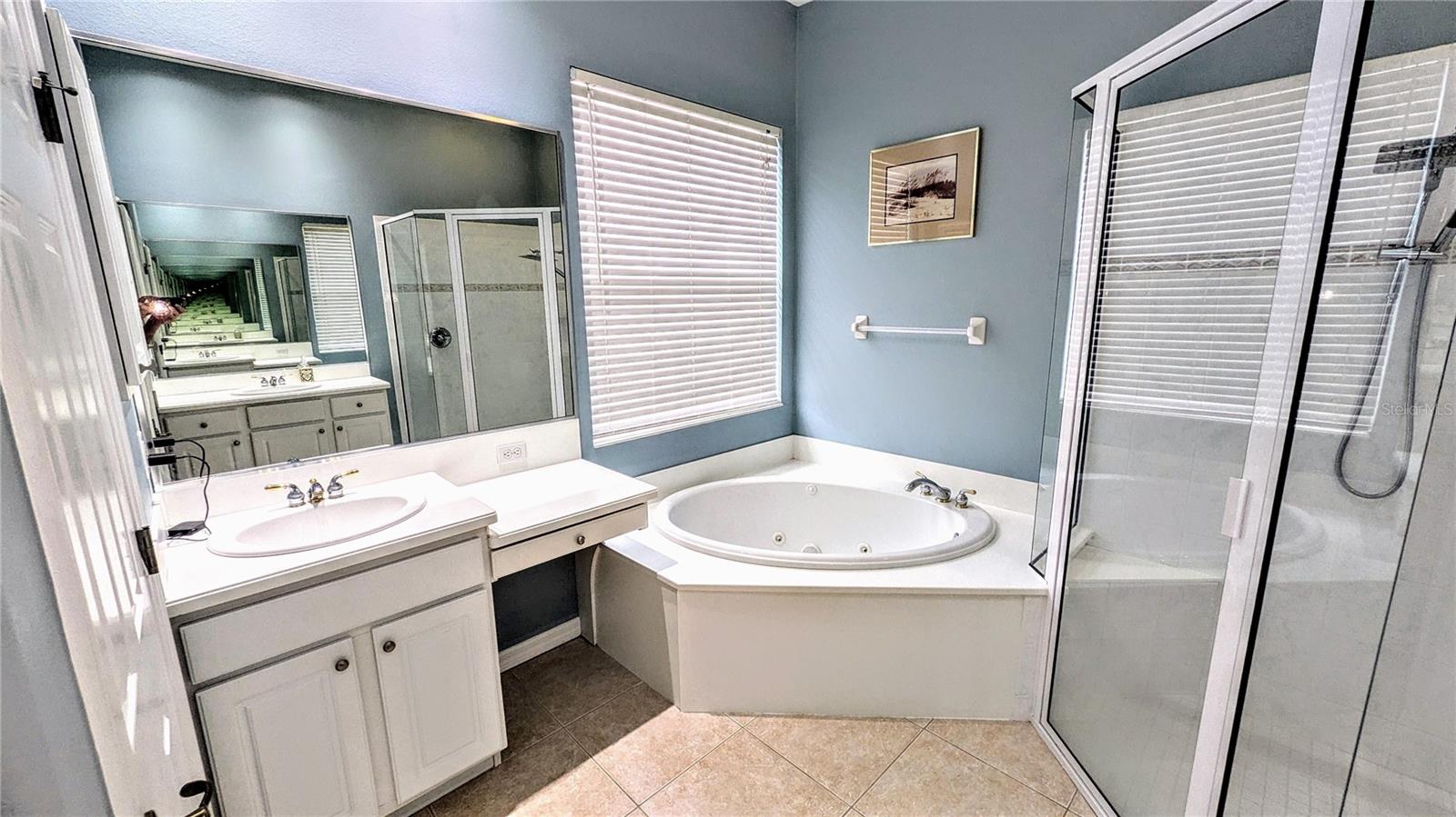 Image 14 of 22 For 705 Fordingbridge Way