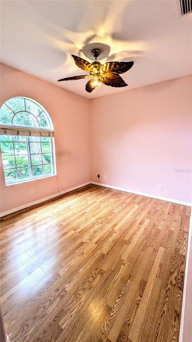 Image 15 of 22 For 705 Fordingbridge Way