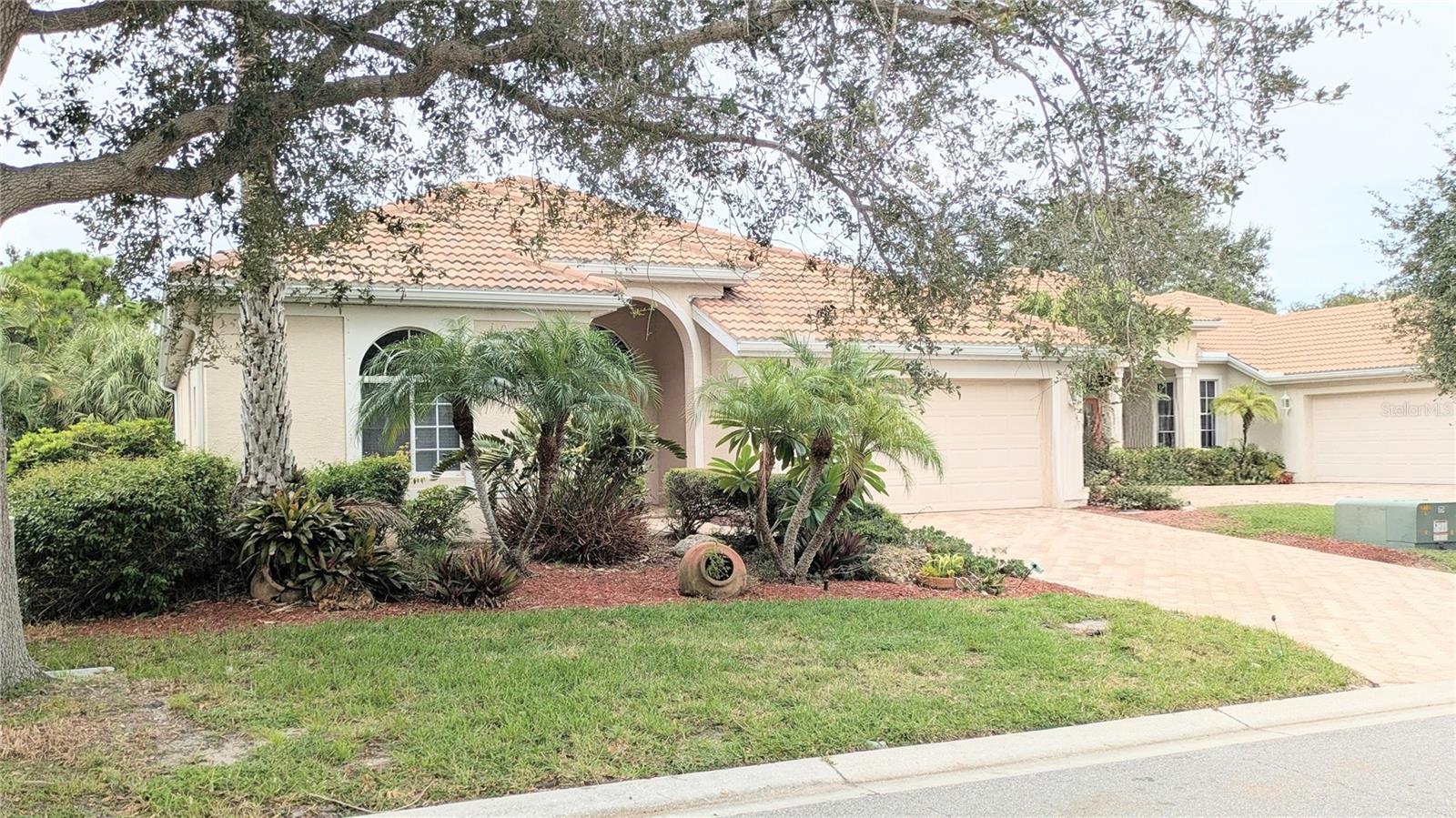 Image 2 of 22 For 705 Fordingbridge Way
