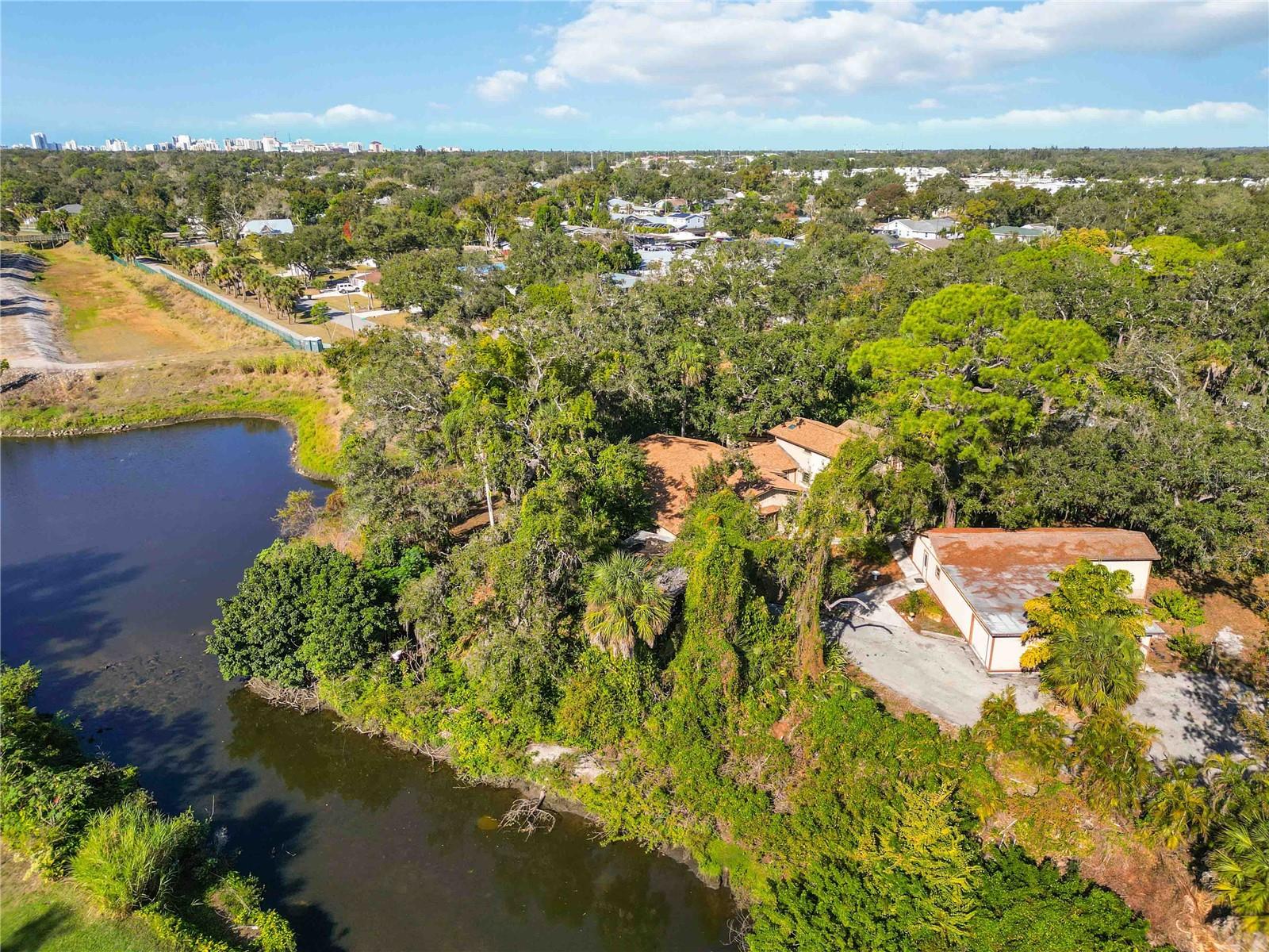 Image 45 of 64 For 860 Beneva Road