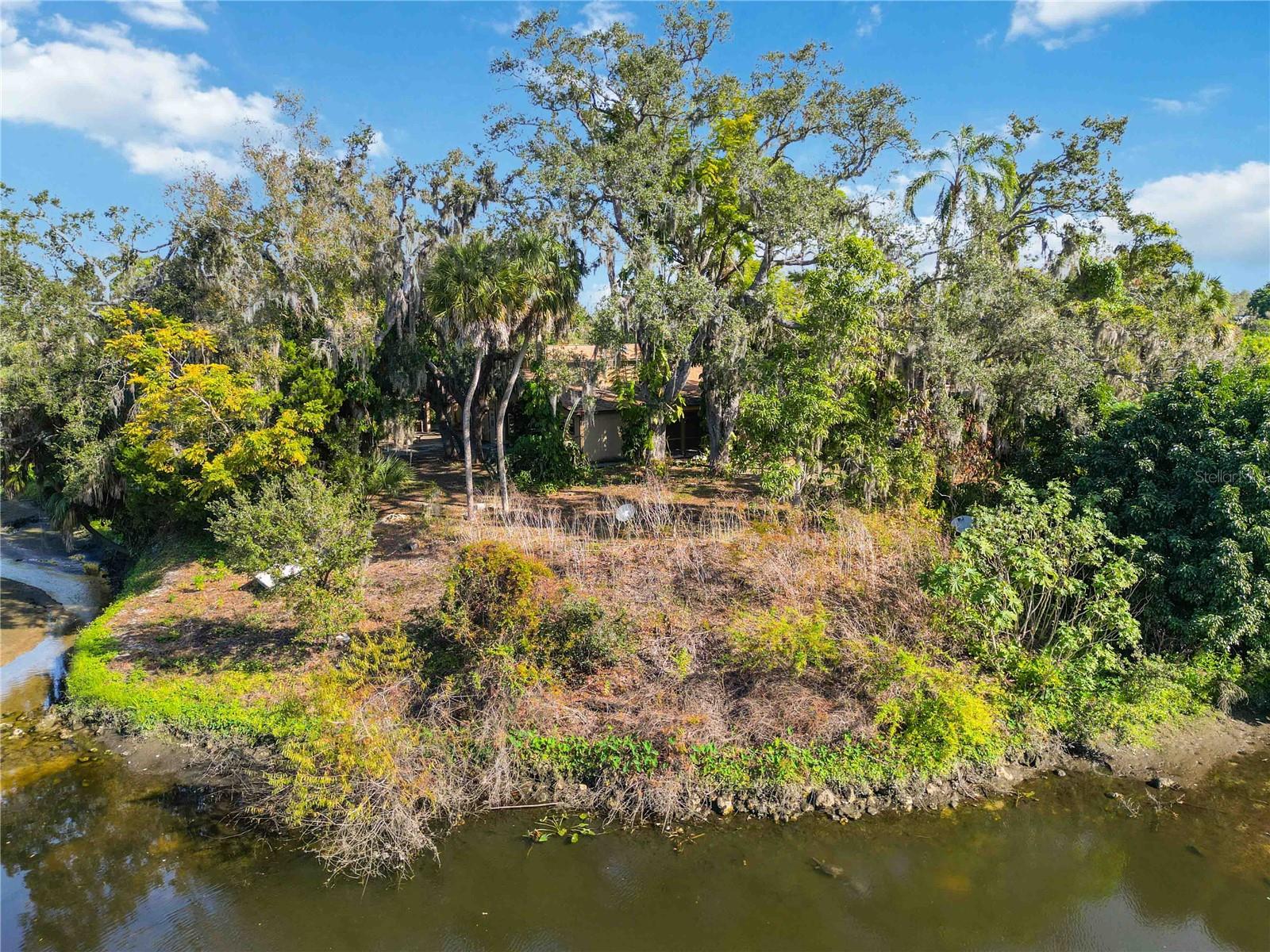 Image 49 of 64 For 860 Beneva Road