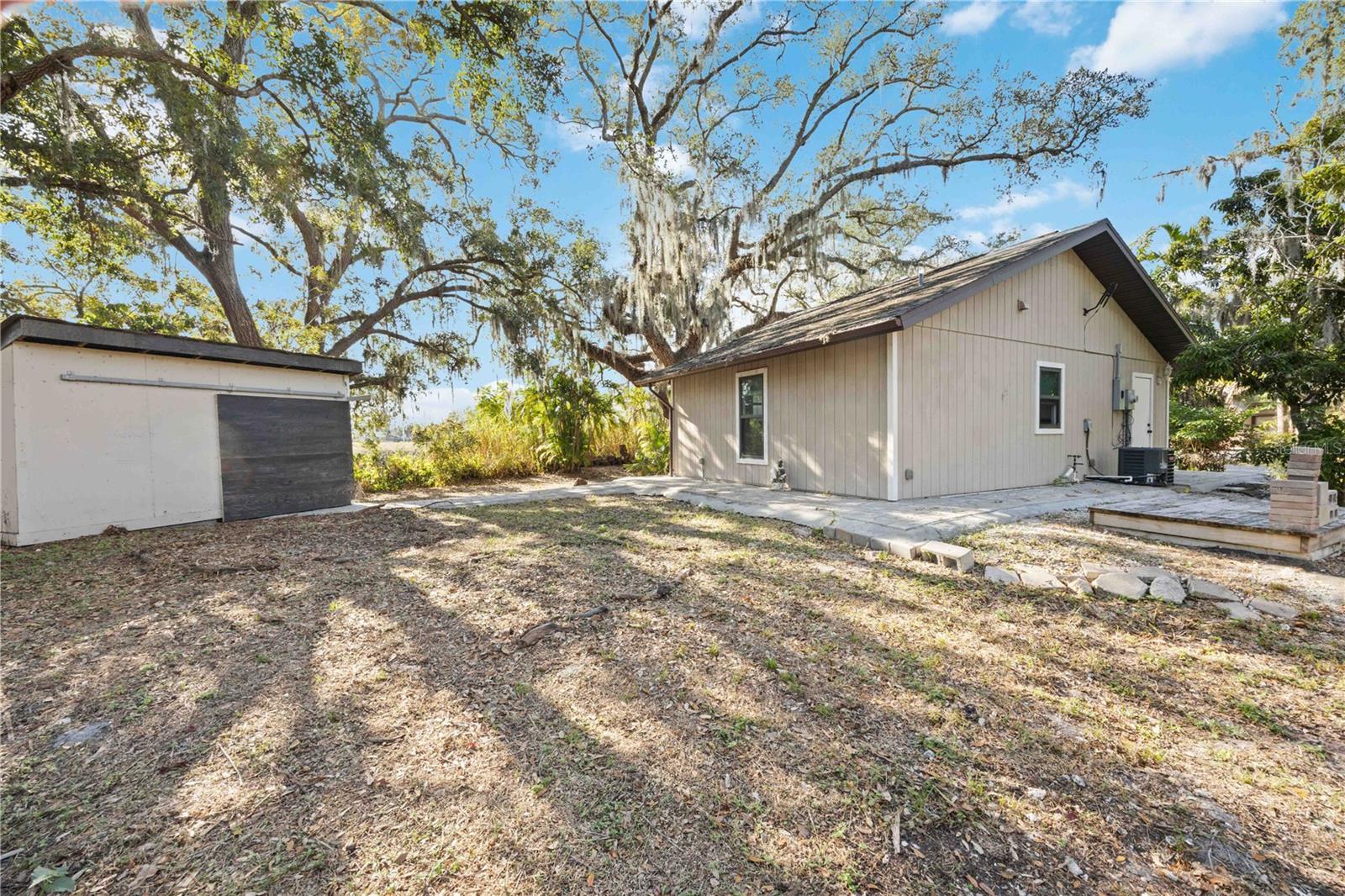 Image 56 of 64 For 860 Beneva Road