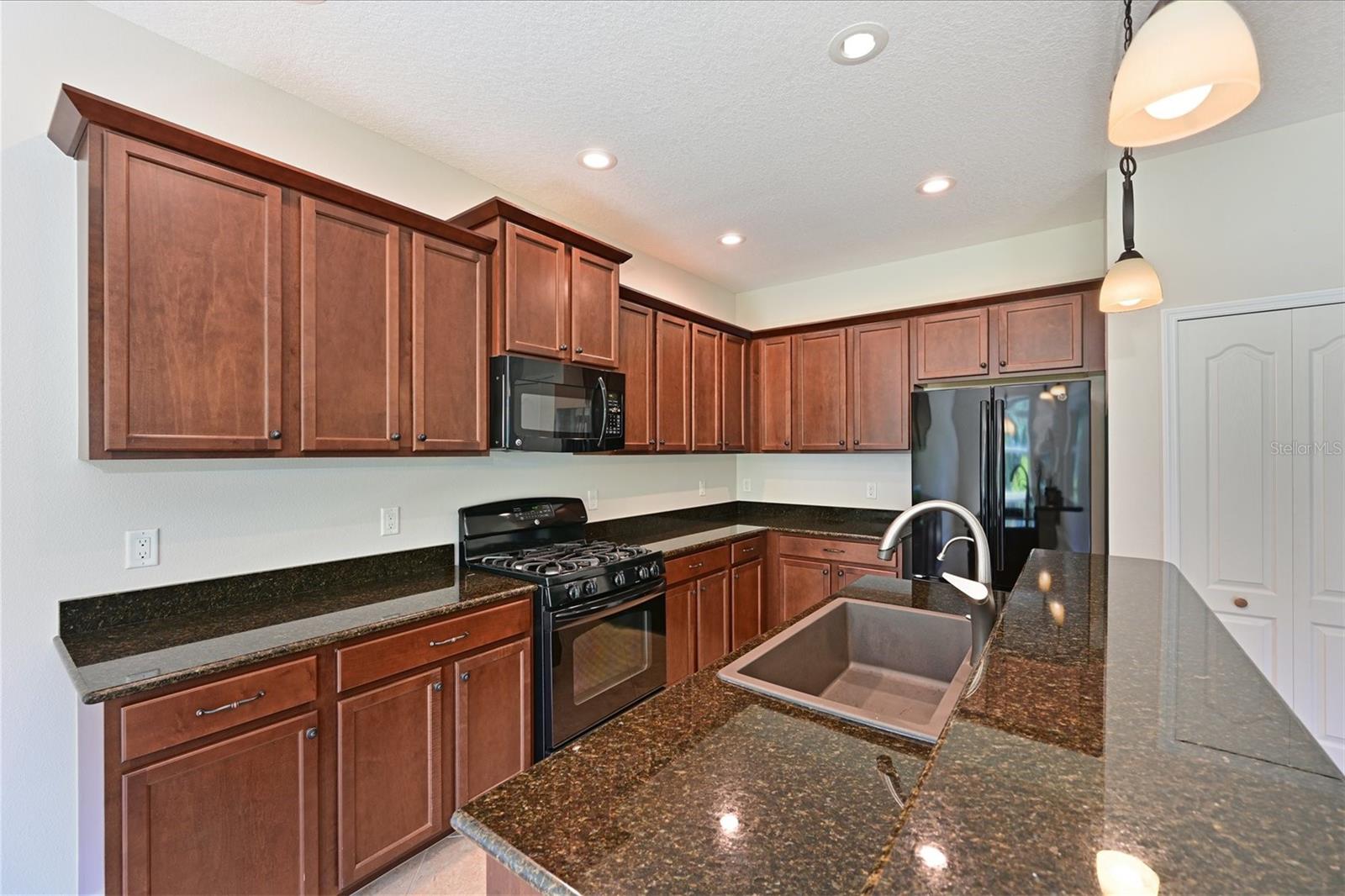 Image 15 of 53 For 4826 Lake Breeze Terrace