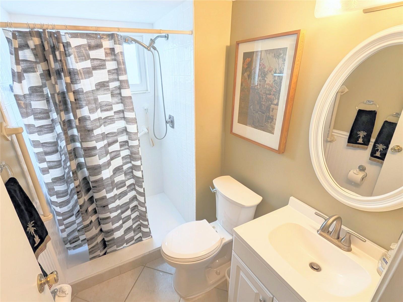 Image 13 of 30 For 1310 Glen Oaks Drive E 289e