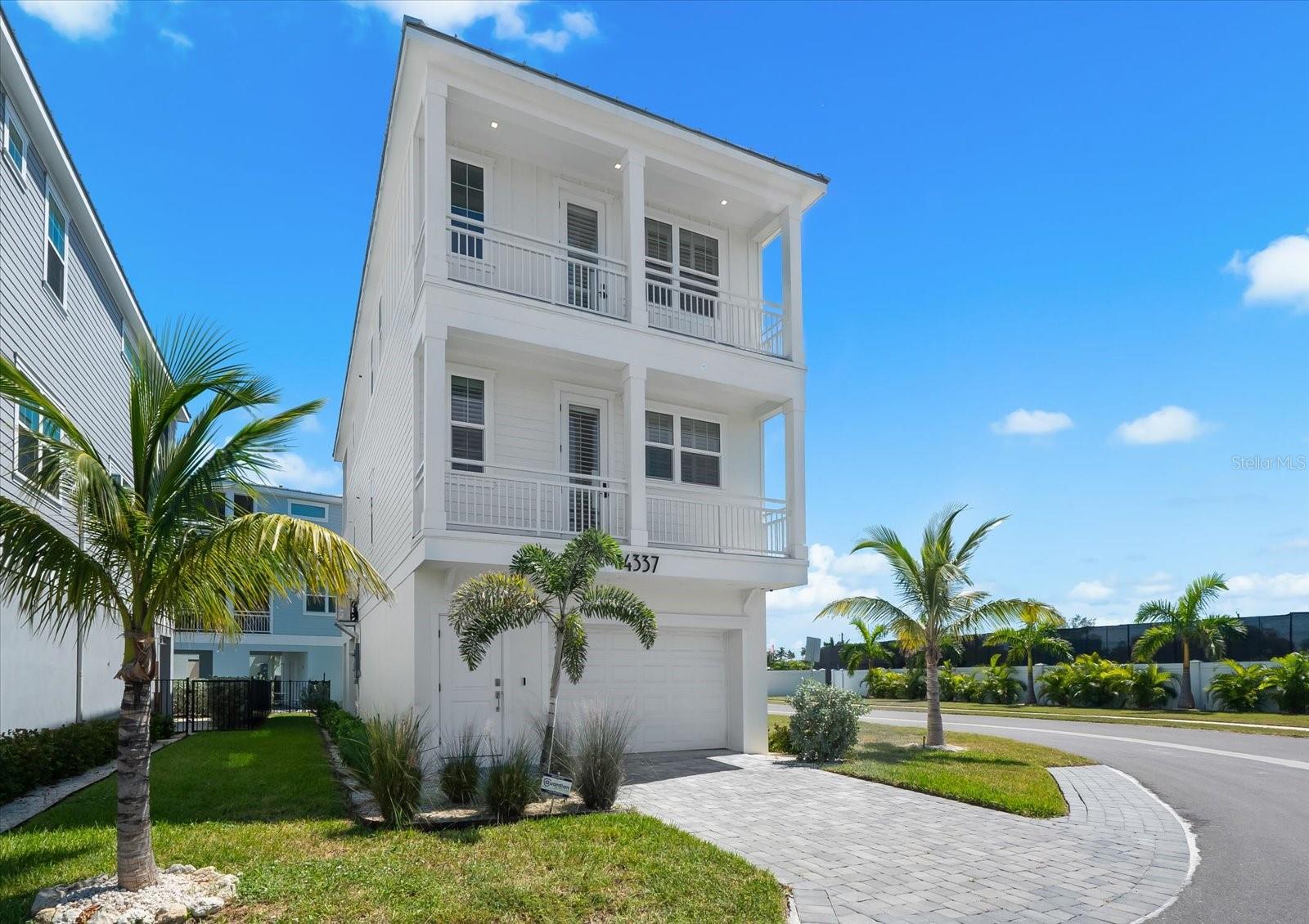 Image 2 of 96 For 4337 Saltwater Pearl Way
