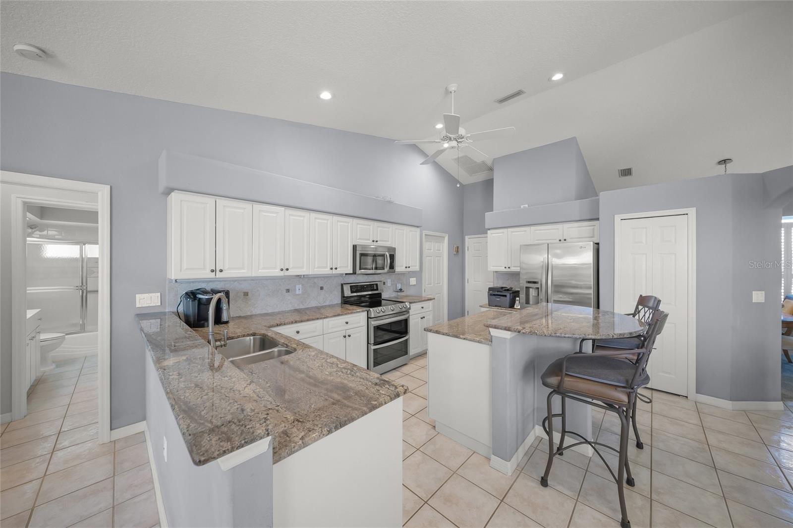 Image 17 of 49 For 2973 Seasons Boulevard