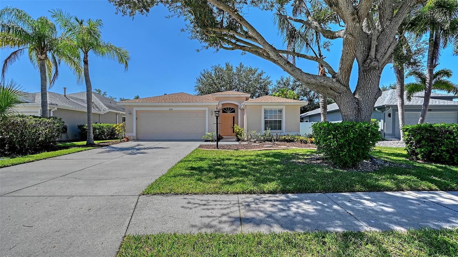 Details for 6734 Country Club Lane, SARASOTA, FL 34243