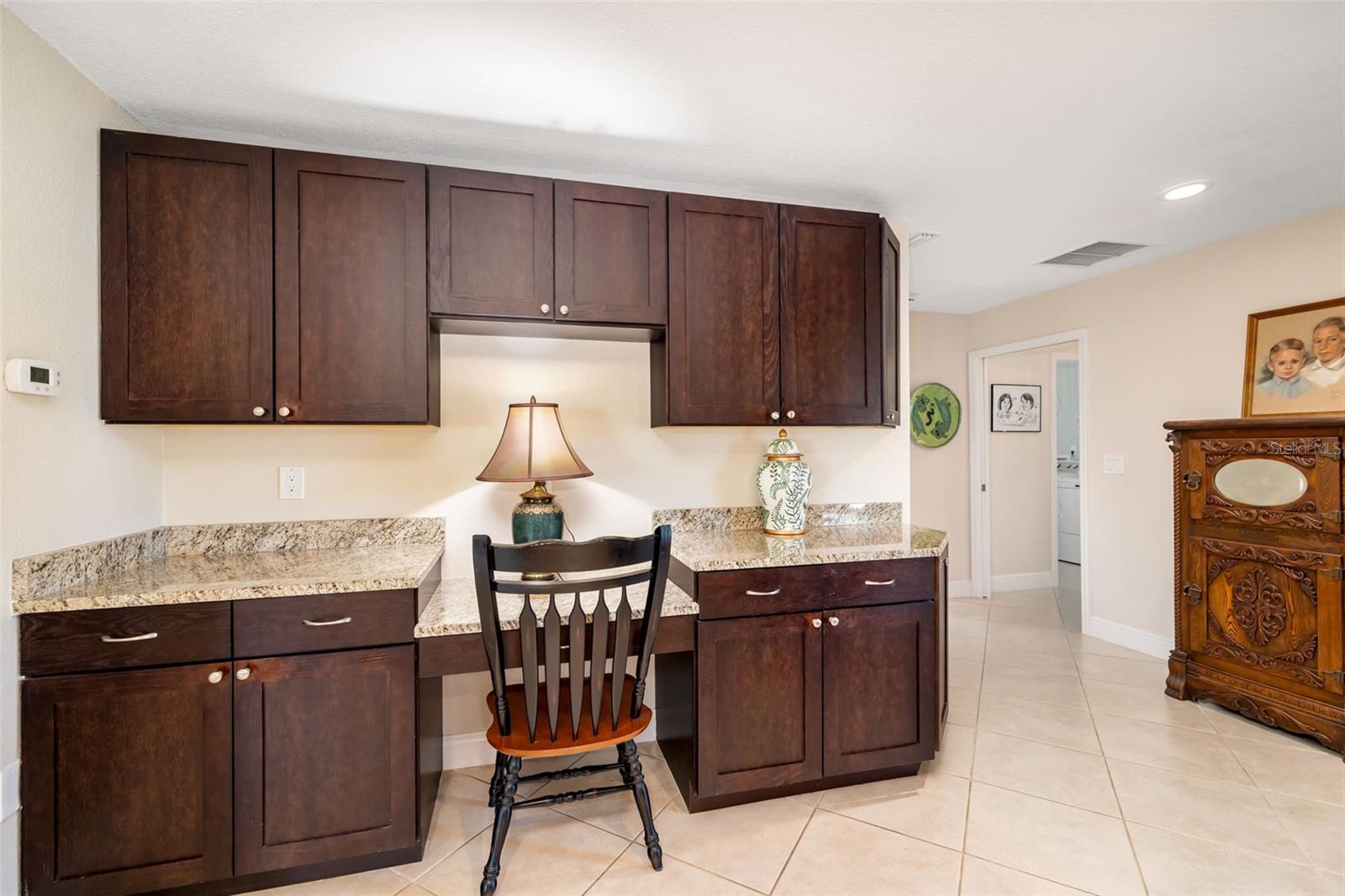 Image 13 of 58 For 1209 Waterside Lane