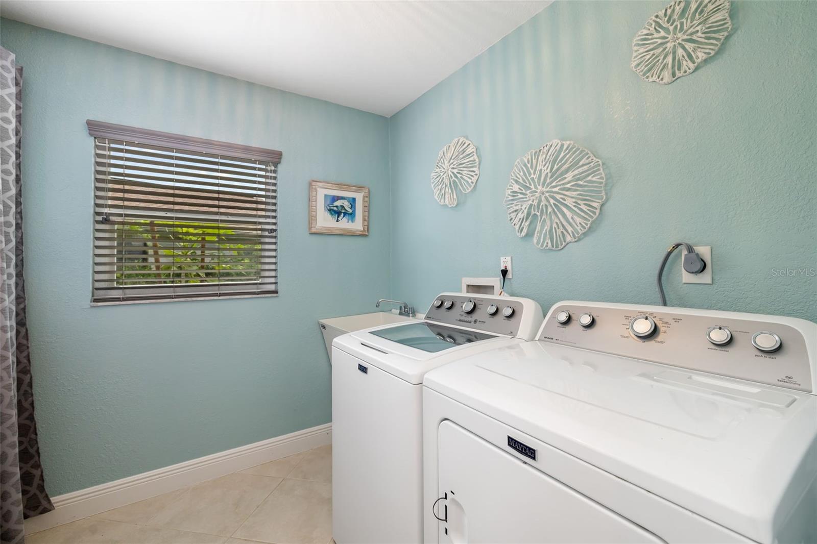 Image 31 of 58 For 1209 Waterside Lane