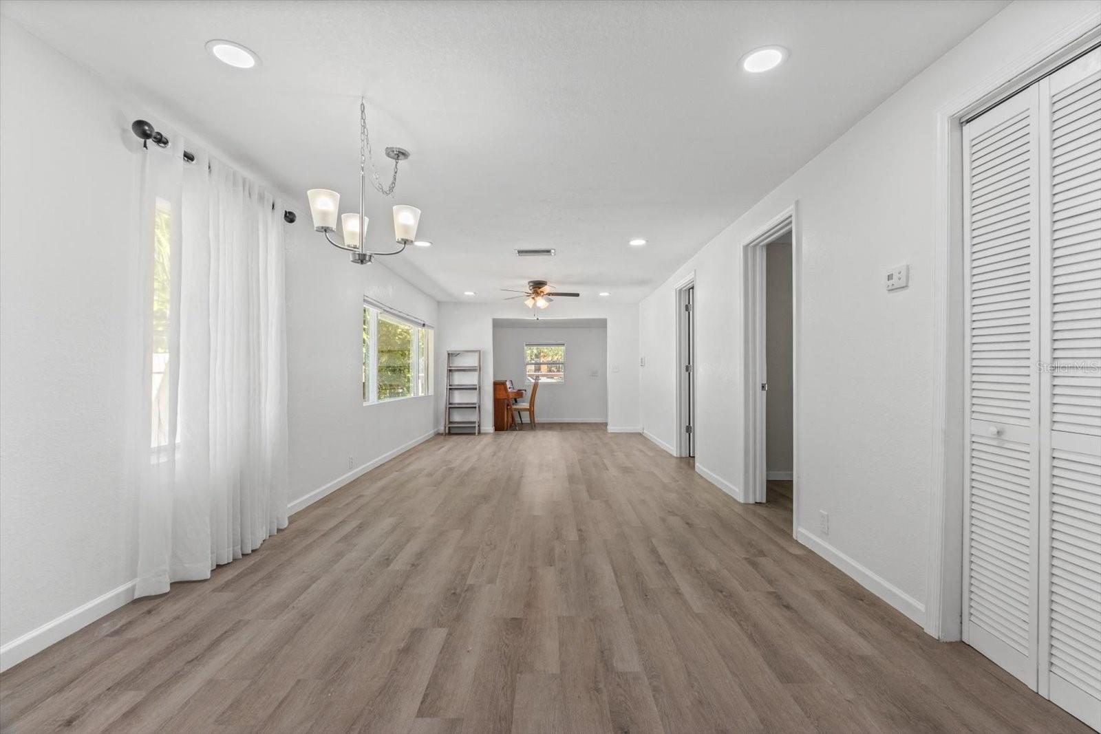 Image 11 of 31 For 1608 7th Avenue E