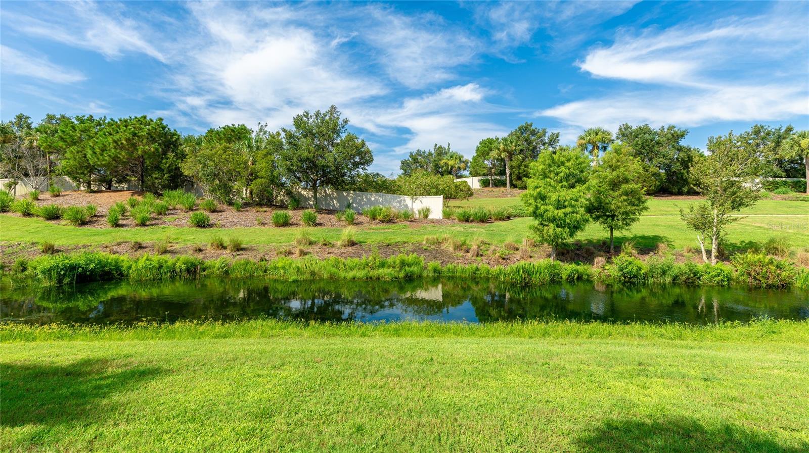 Image 38 of 95 For 12712 Fontana Loop