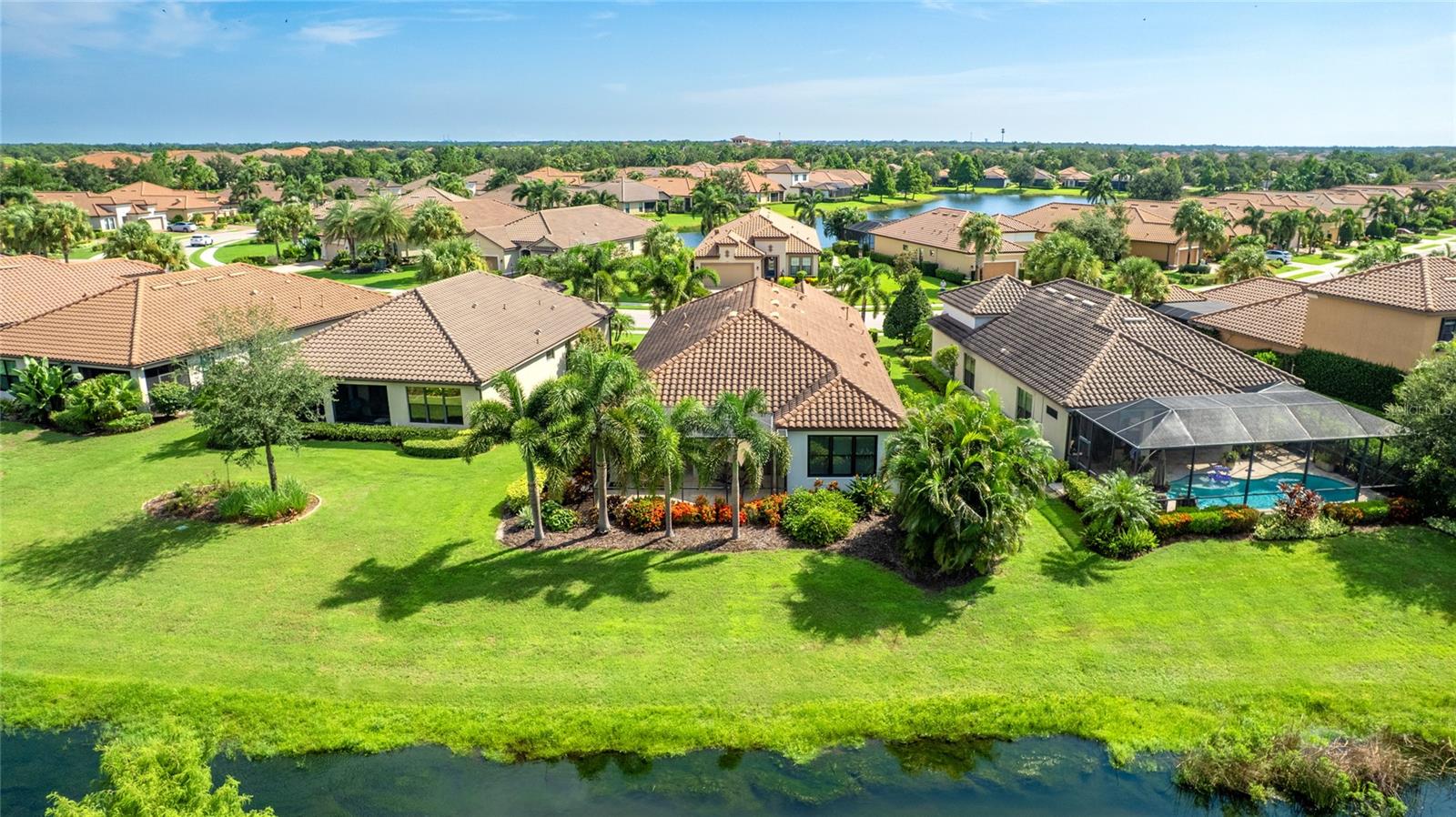 Image 40 of 95 For 12712 Fontana Loop